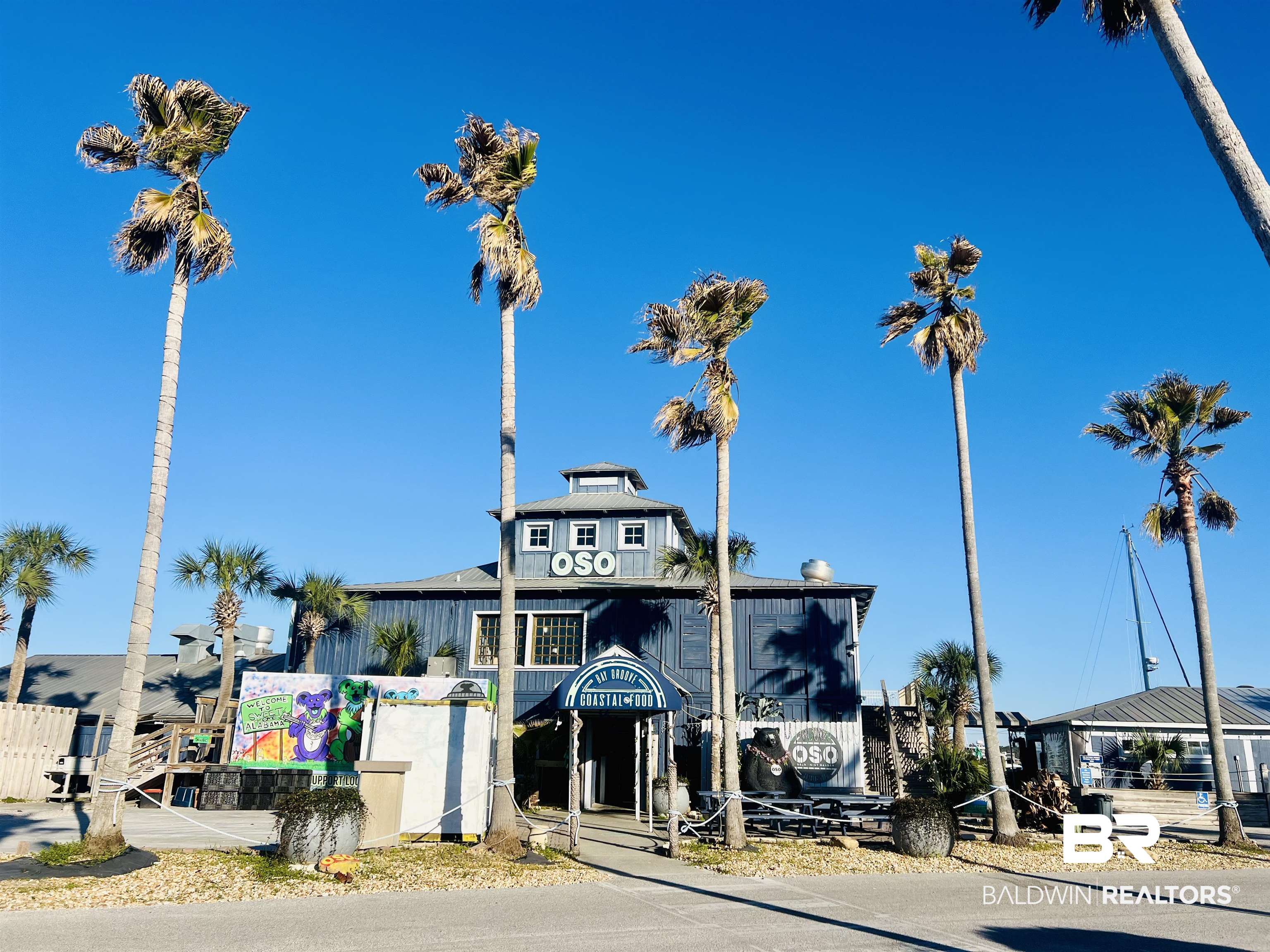 5691 Pensacola Avenue