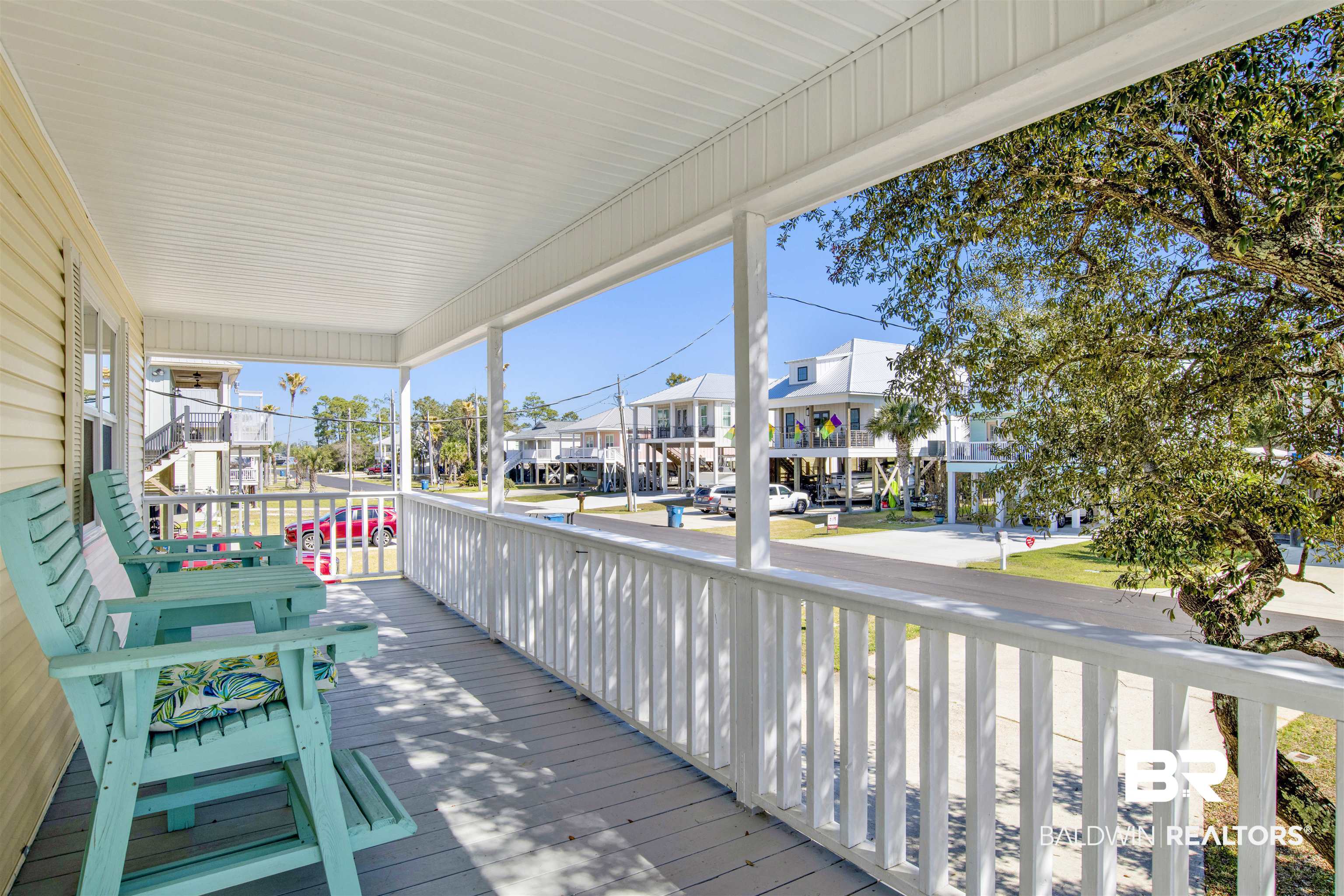 5691 Pensacola Avenue