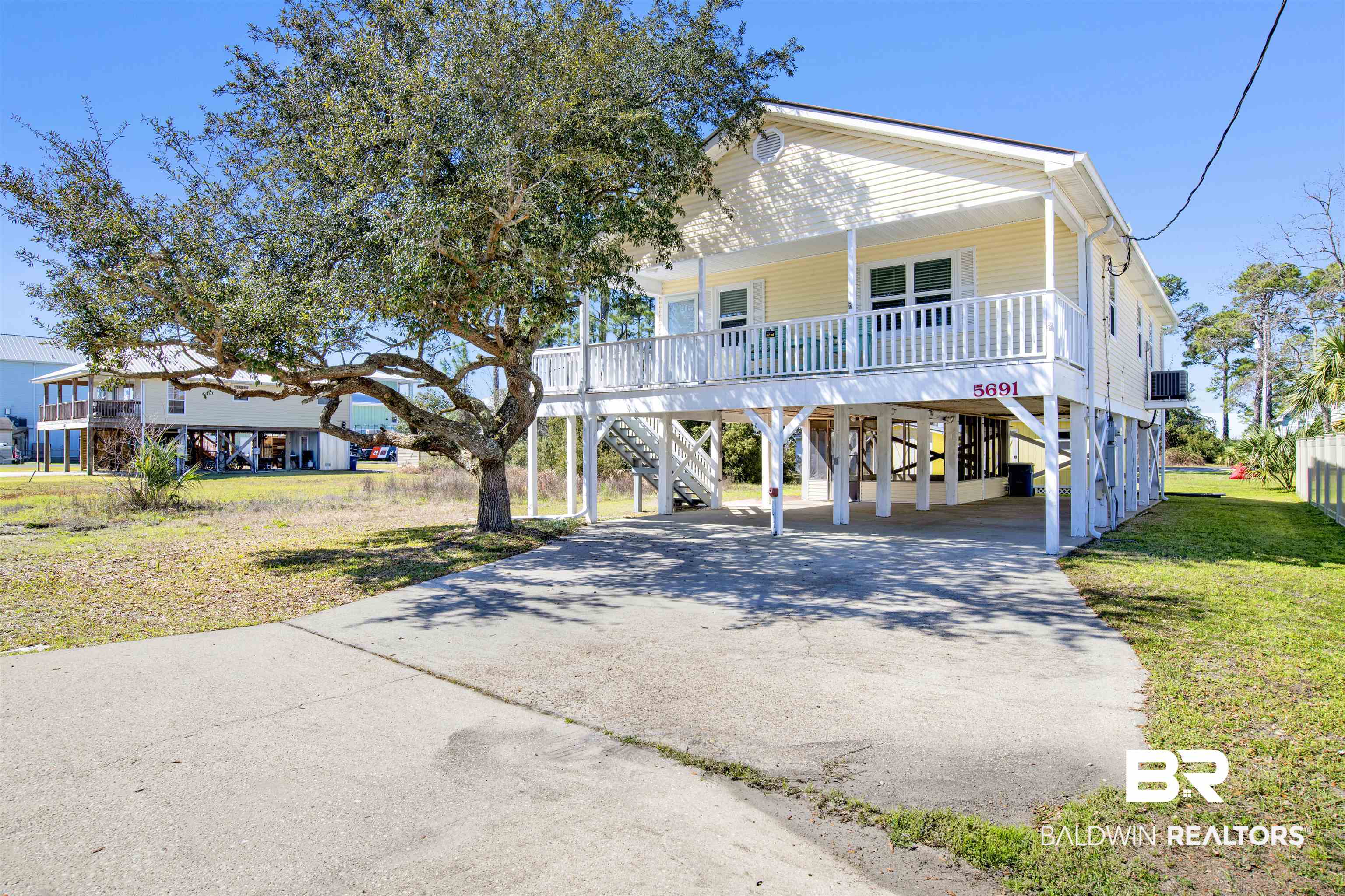5691 Pensacola Avenue
