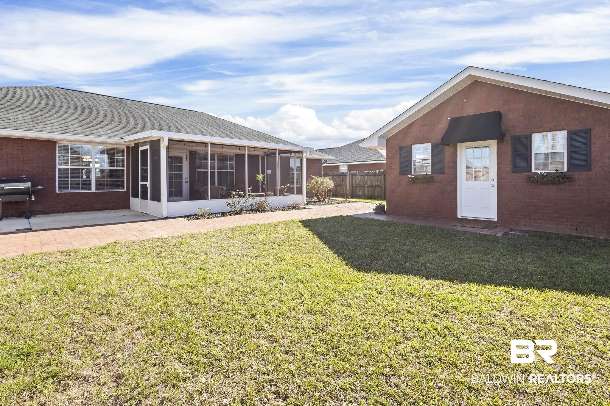 2616 E Ashford Park Drive