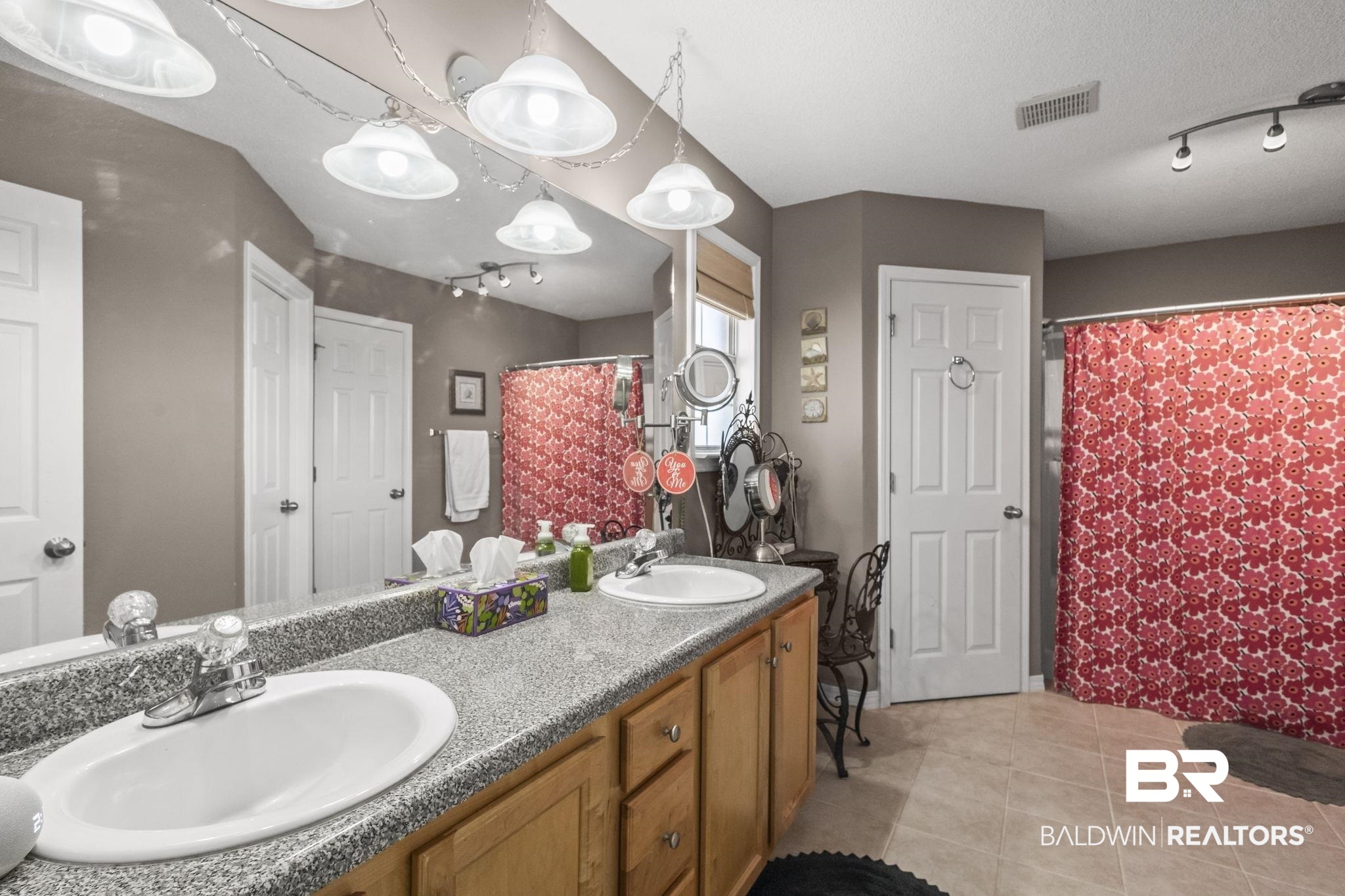 2616 E Ashford Park Drive