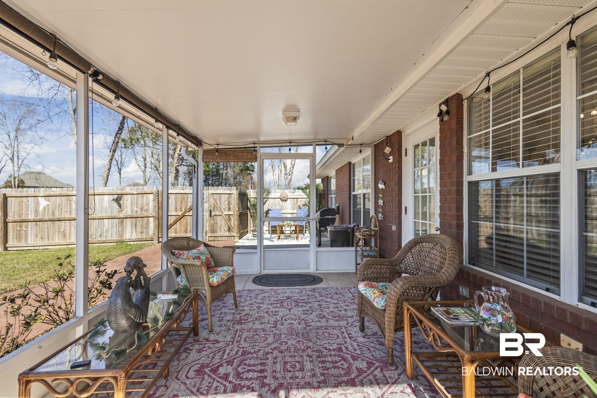2616 E Ashford Park Drive