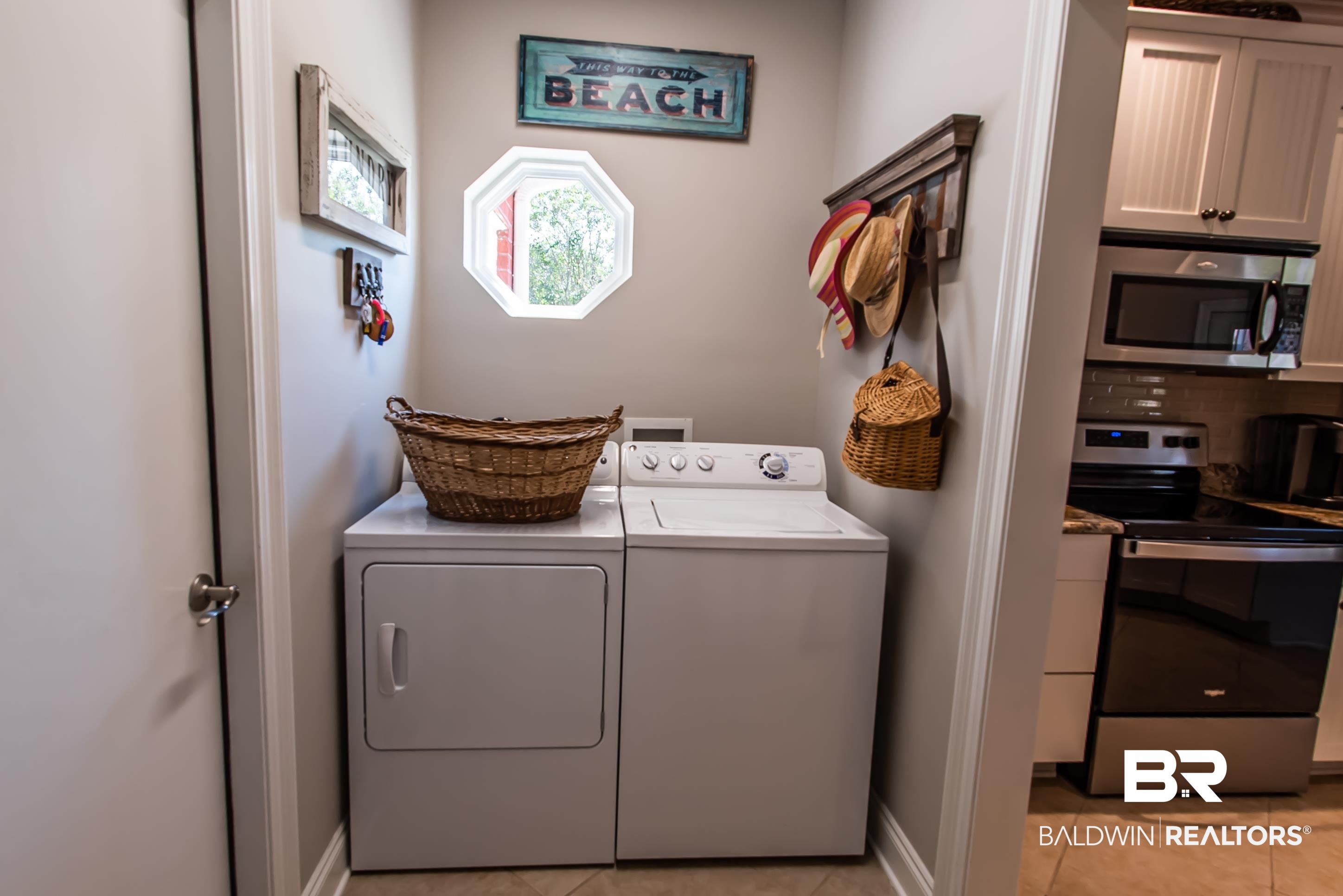 9055 Caddie Circle