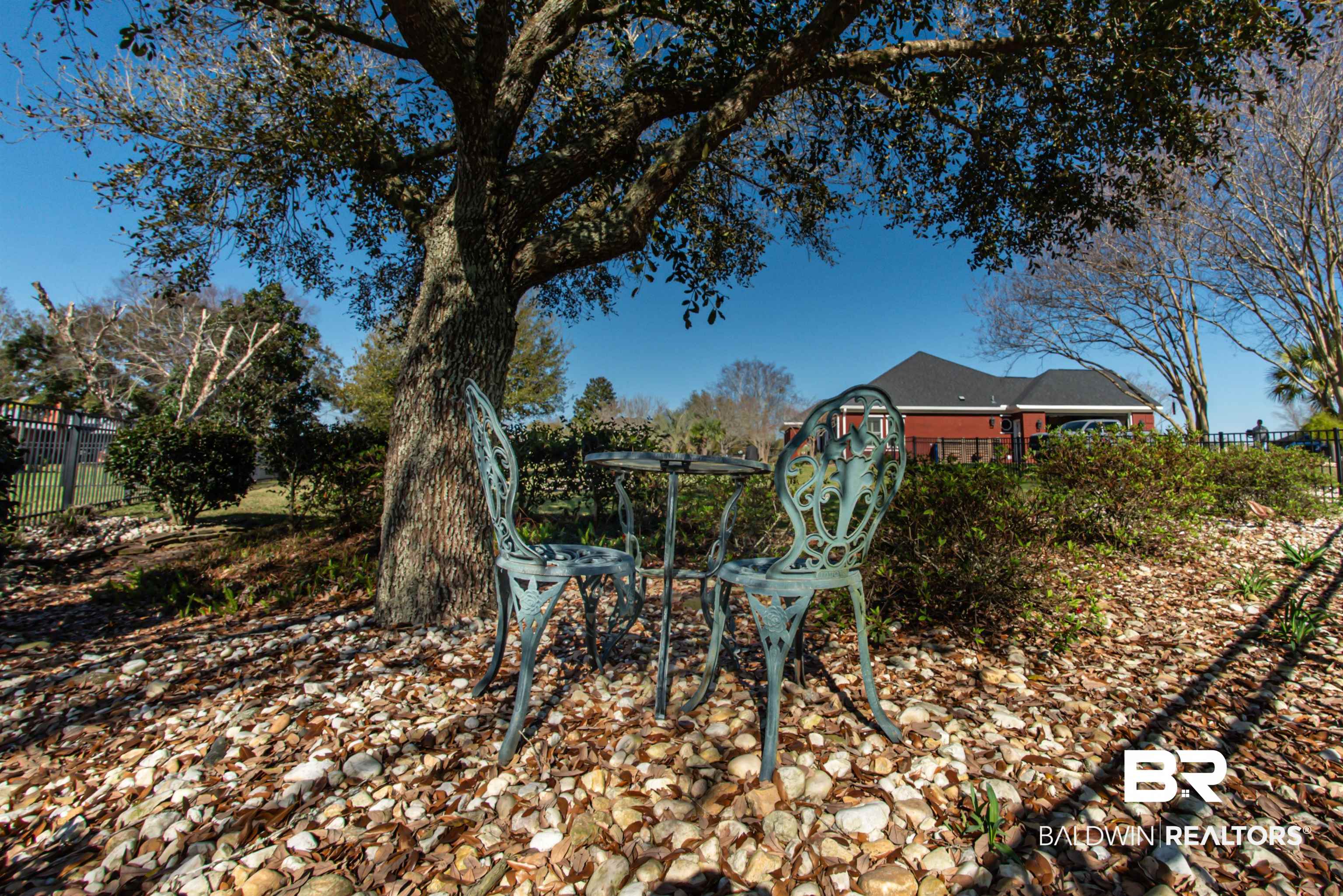 9055 Caddie Circle
