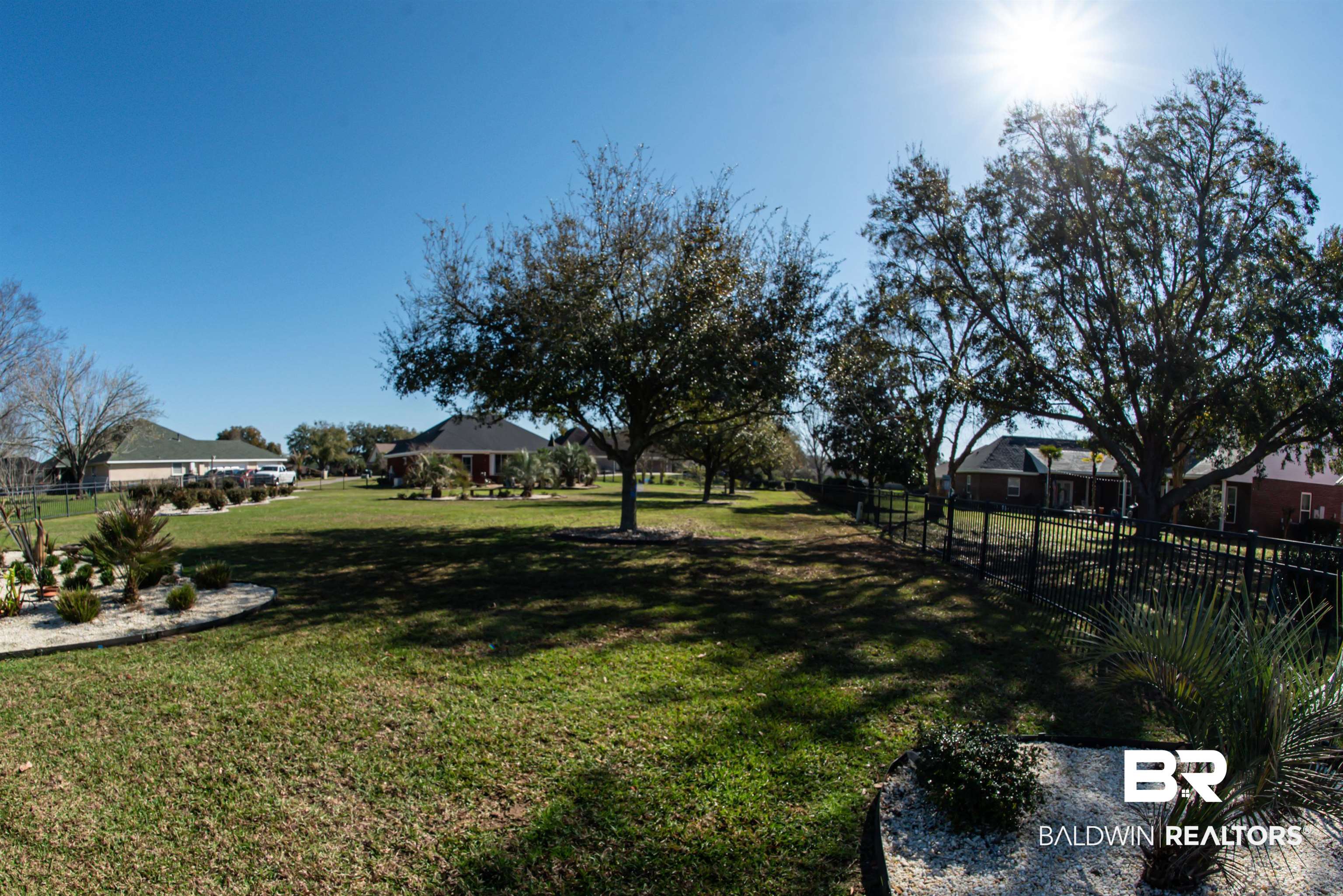 9055 Caddie Circle