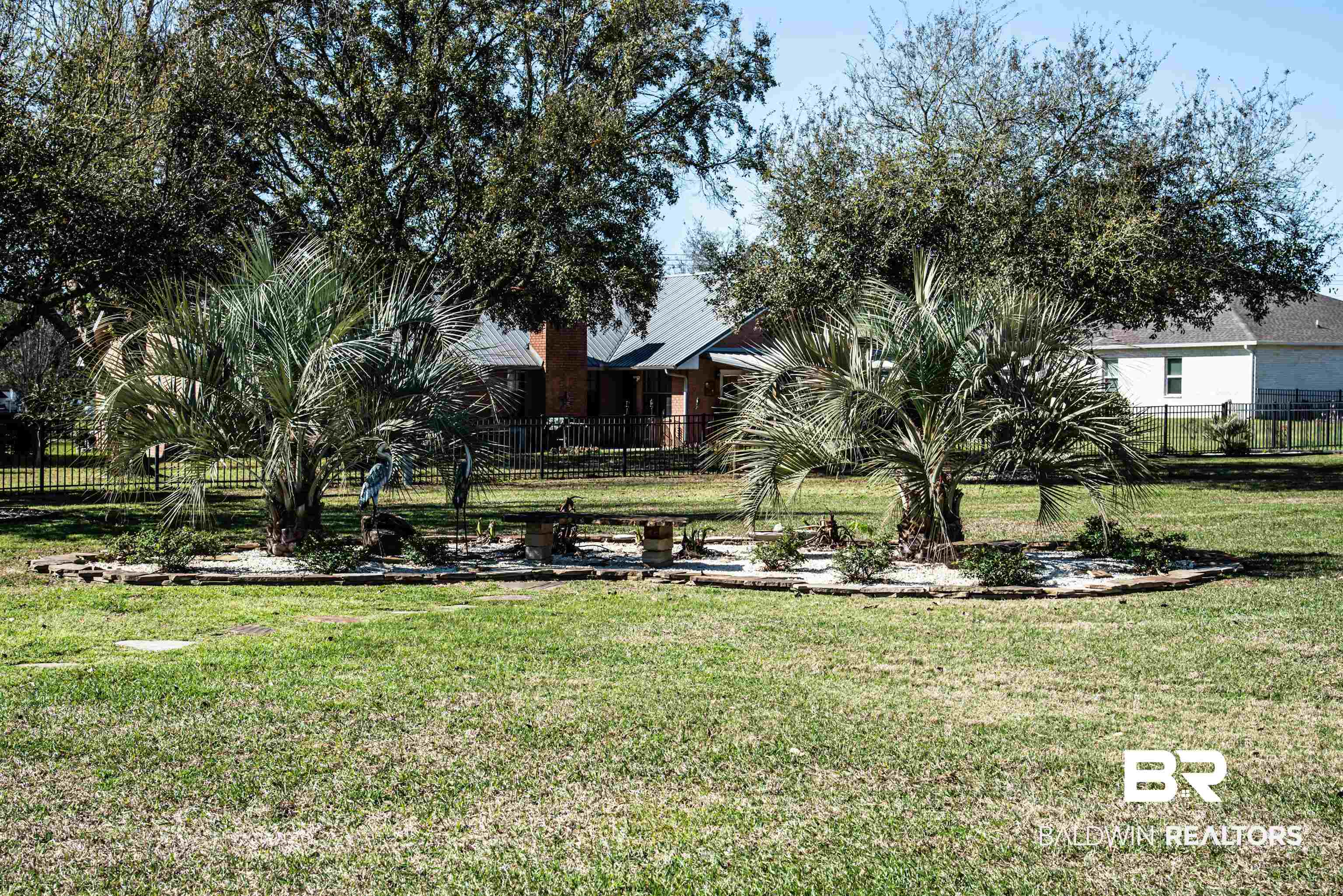9055 Caddie Circle