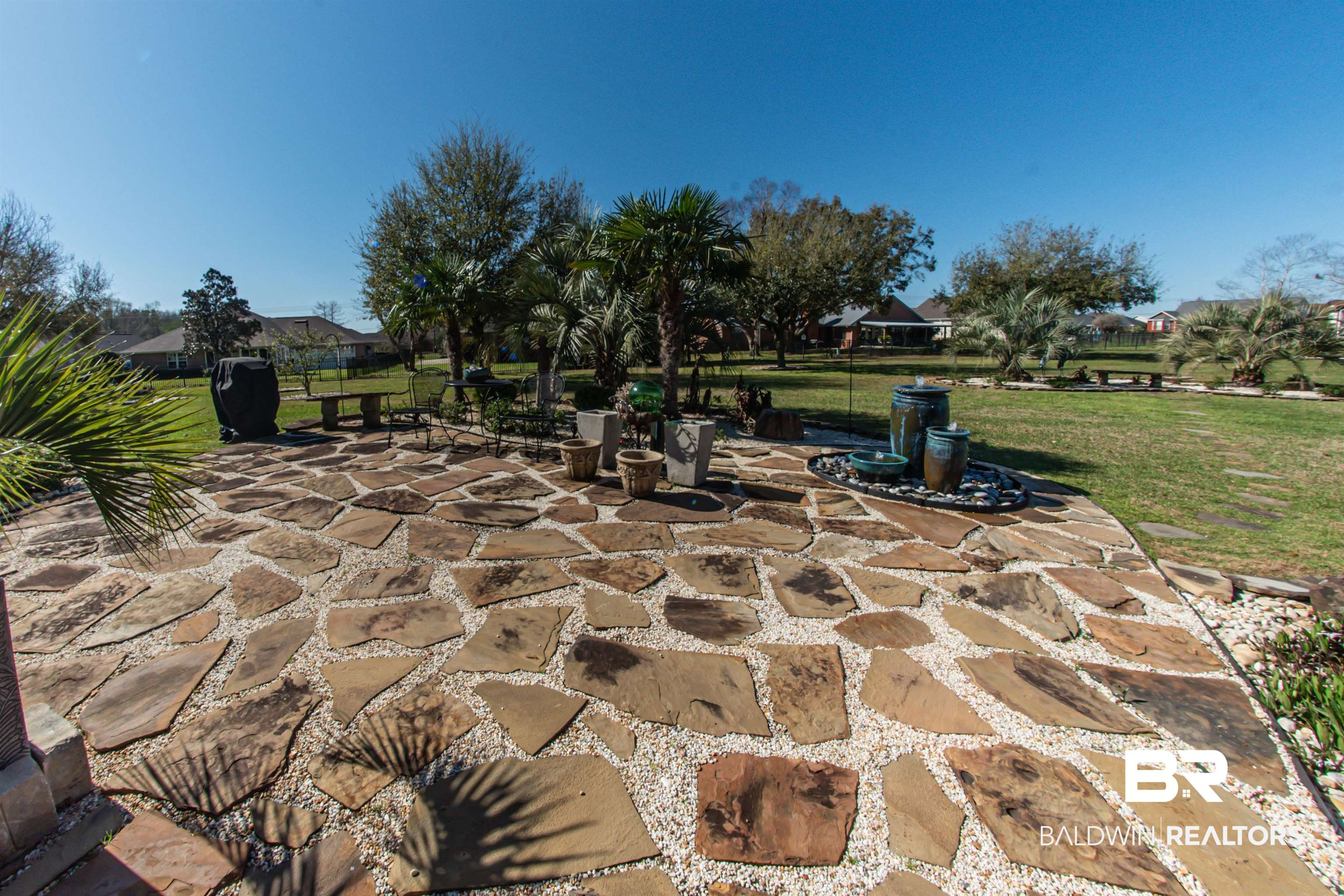 9055 Caddie Circle