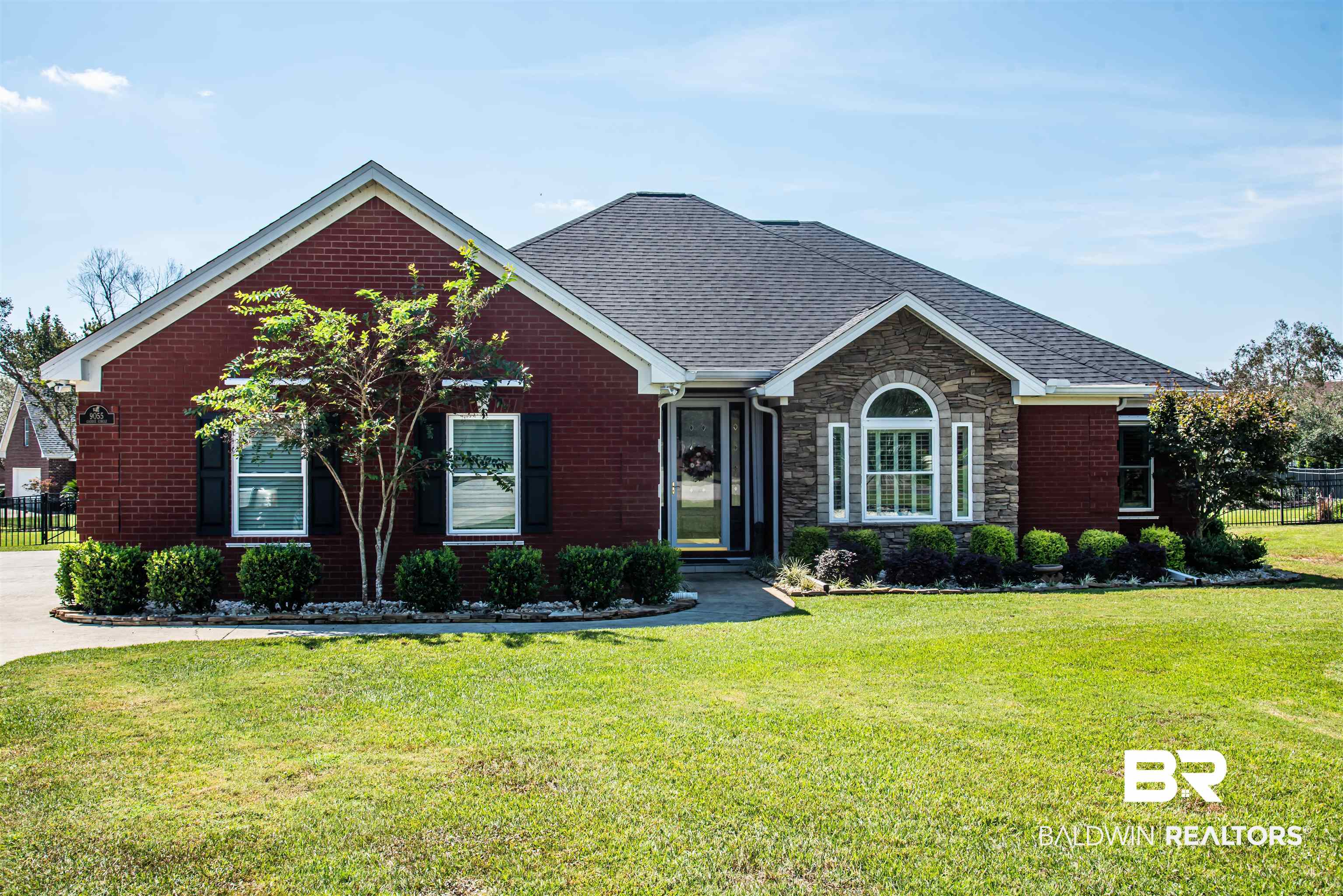 9055 Caddie Circle