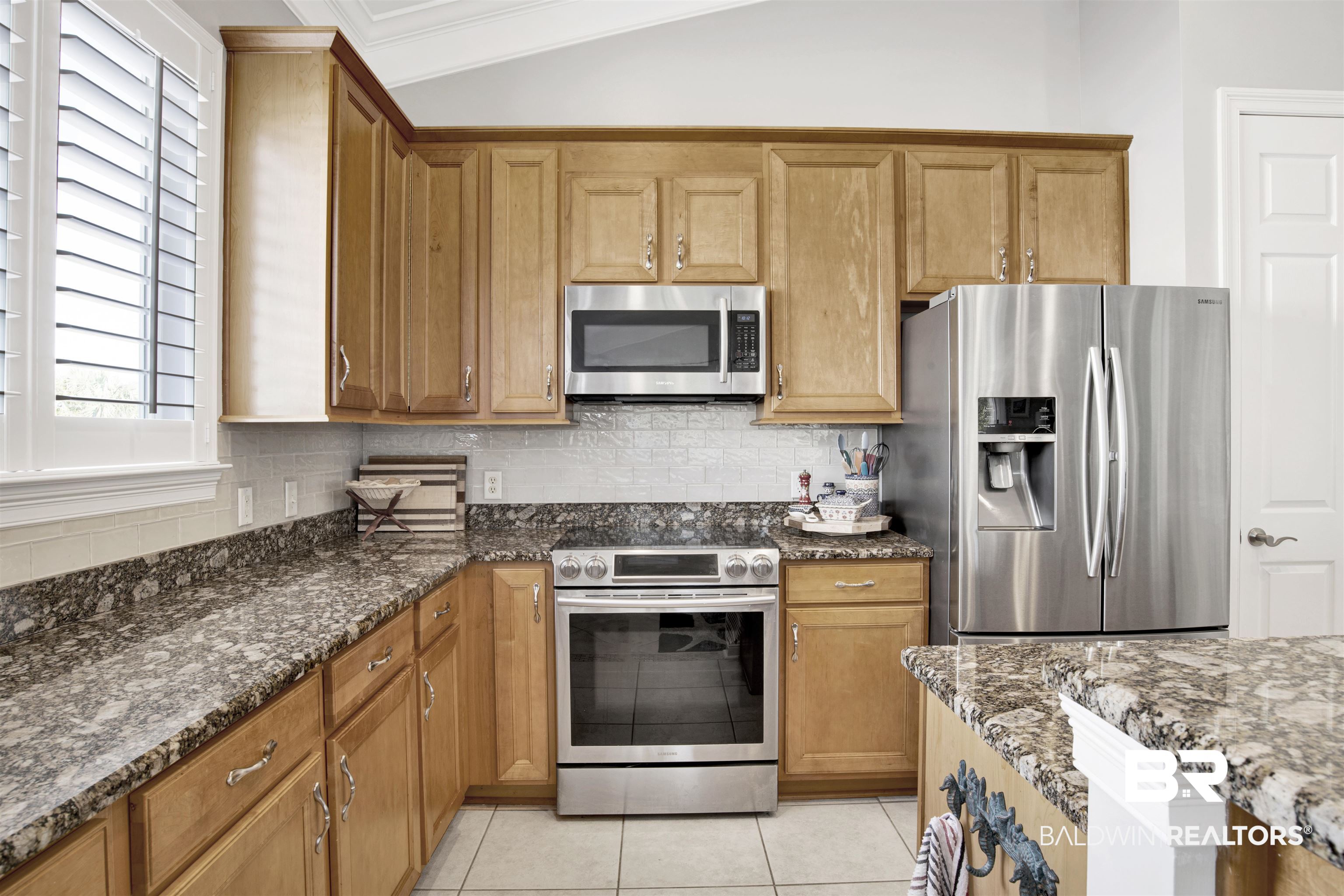 200 Peninsula Boulevard H202