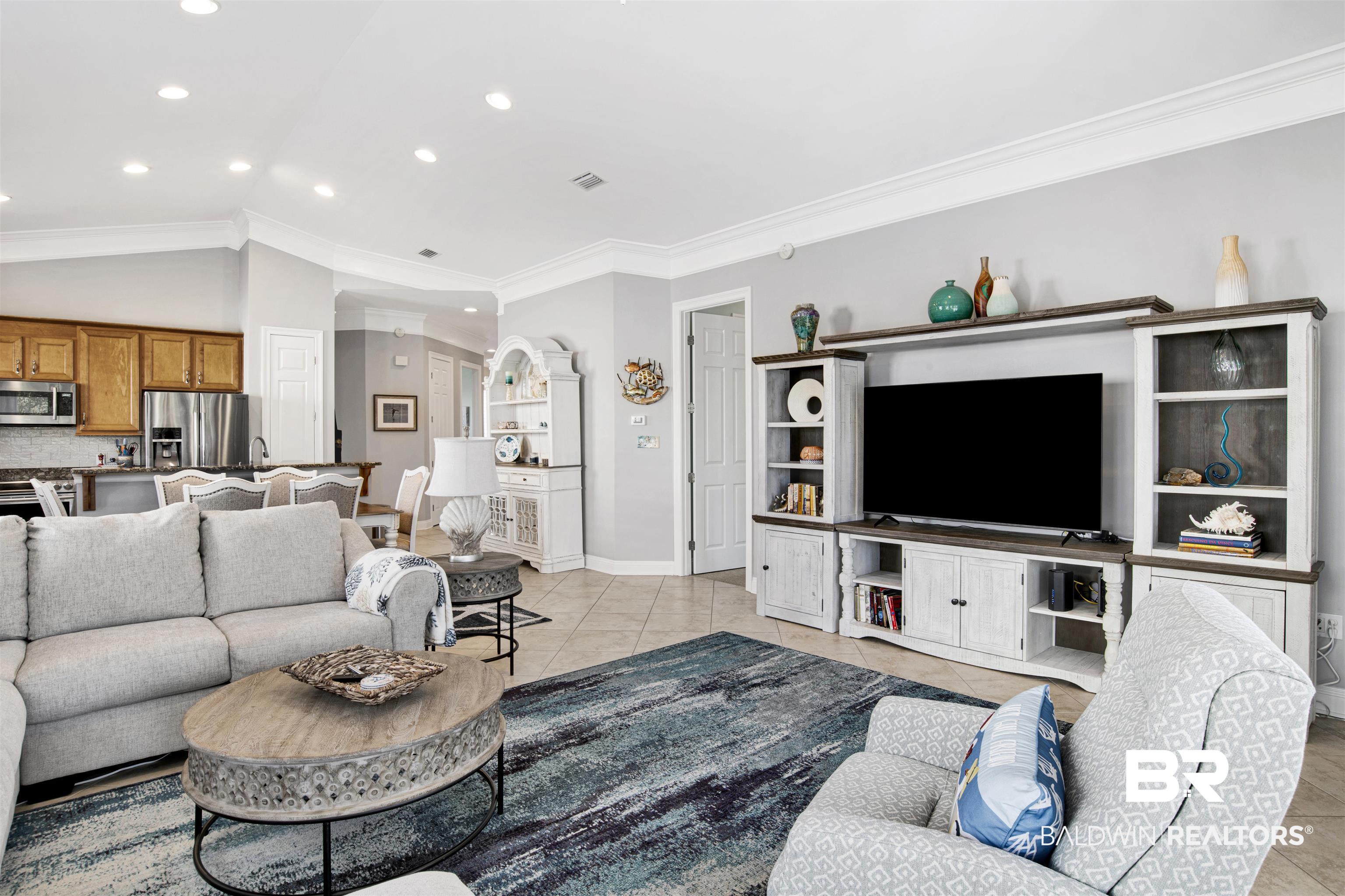 200 Peninsula Boulevard H202