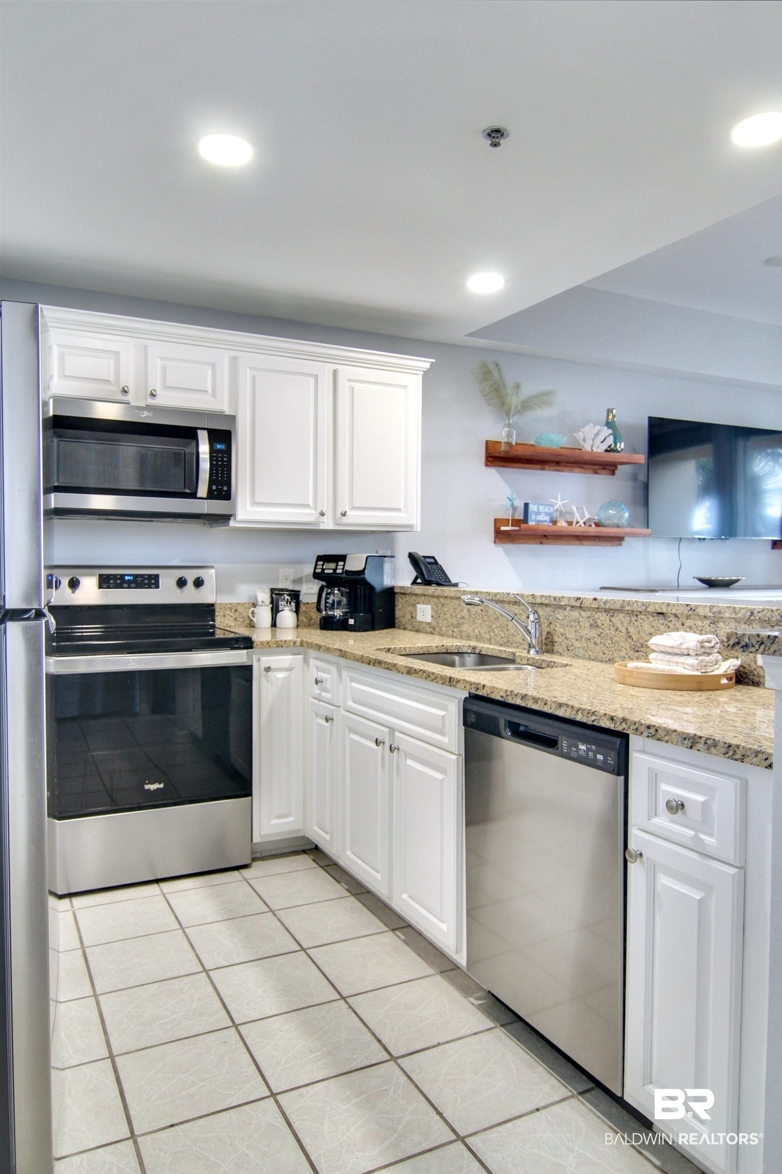 527 Beach Club Trail C109