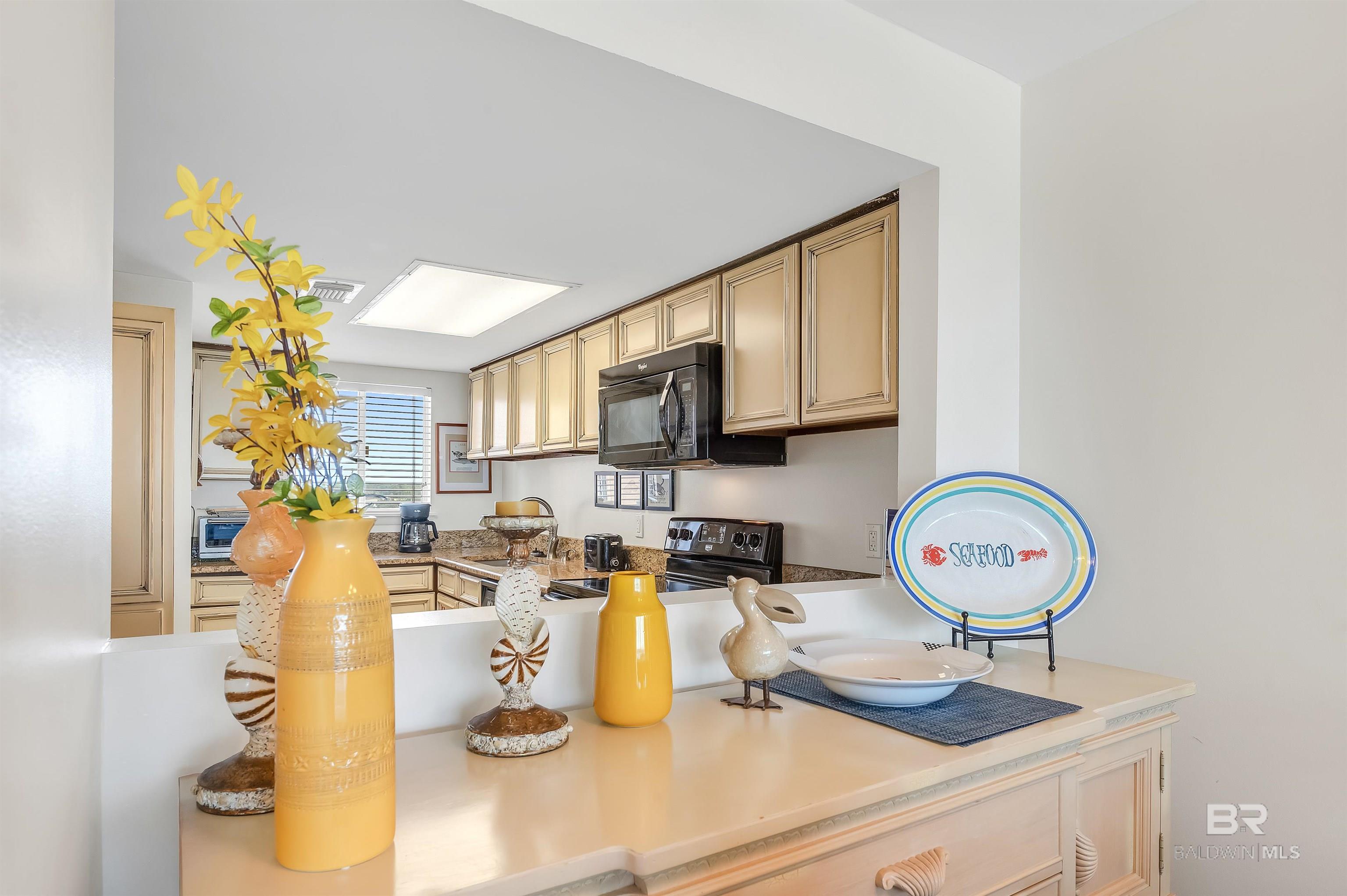 1007 WEST BEACH Boulevard 53