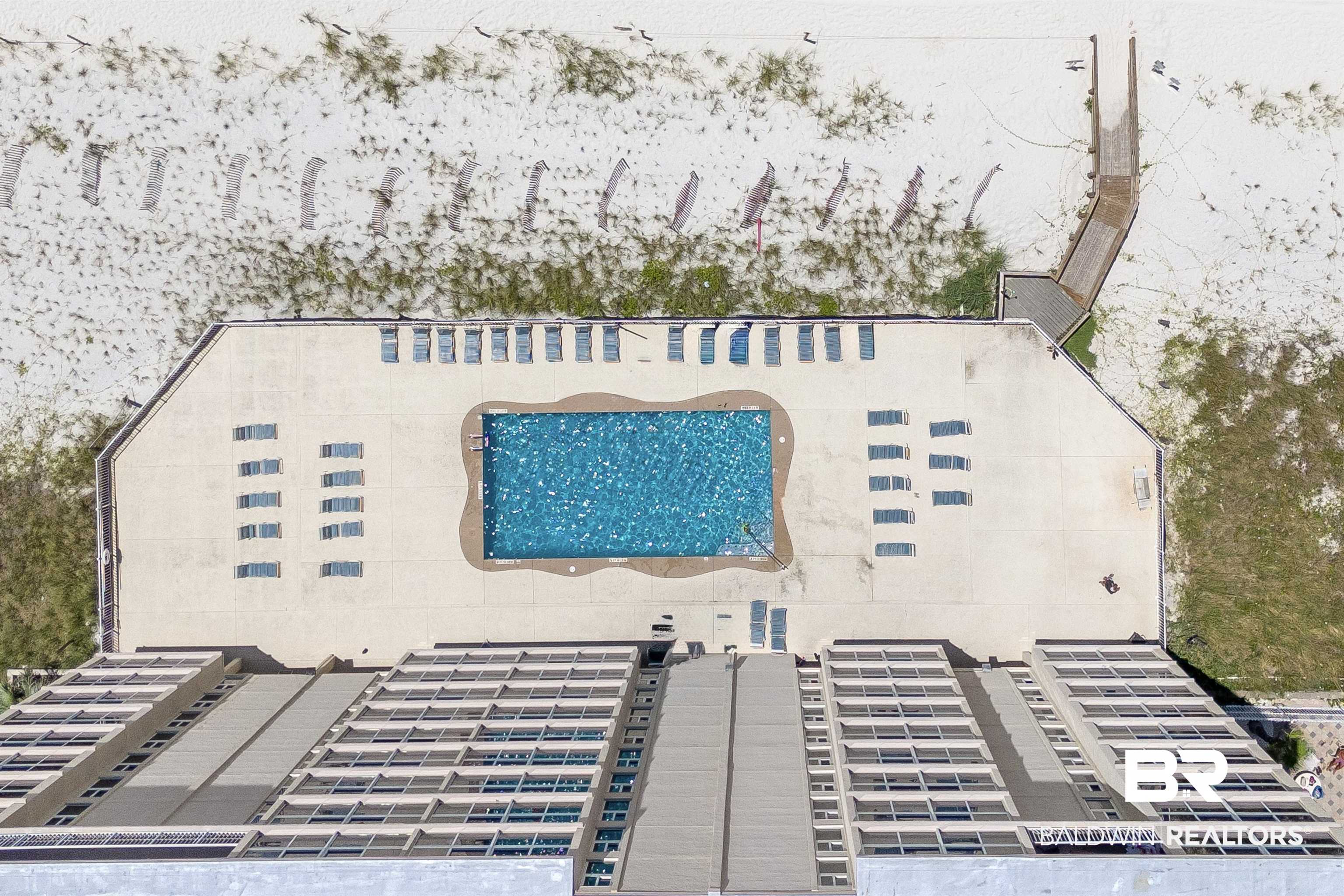 1007 WEST BEACH Boulevard 53