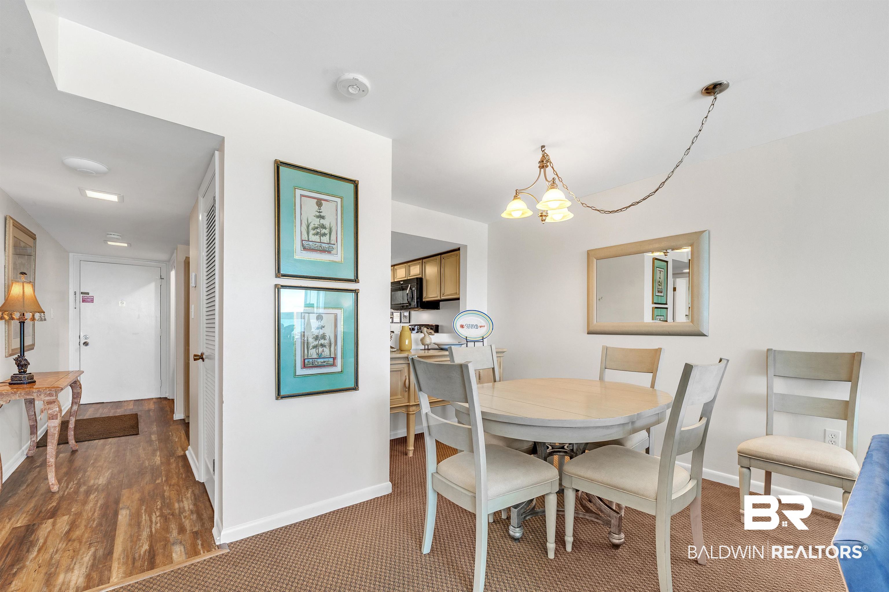 1007 WEST BEACH Boulevard 53