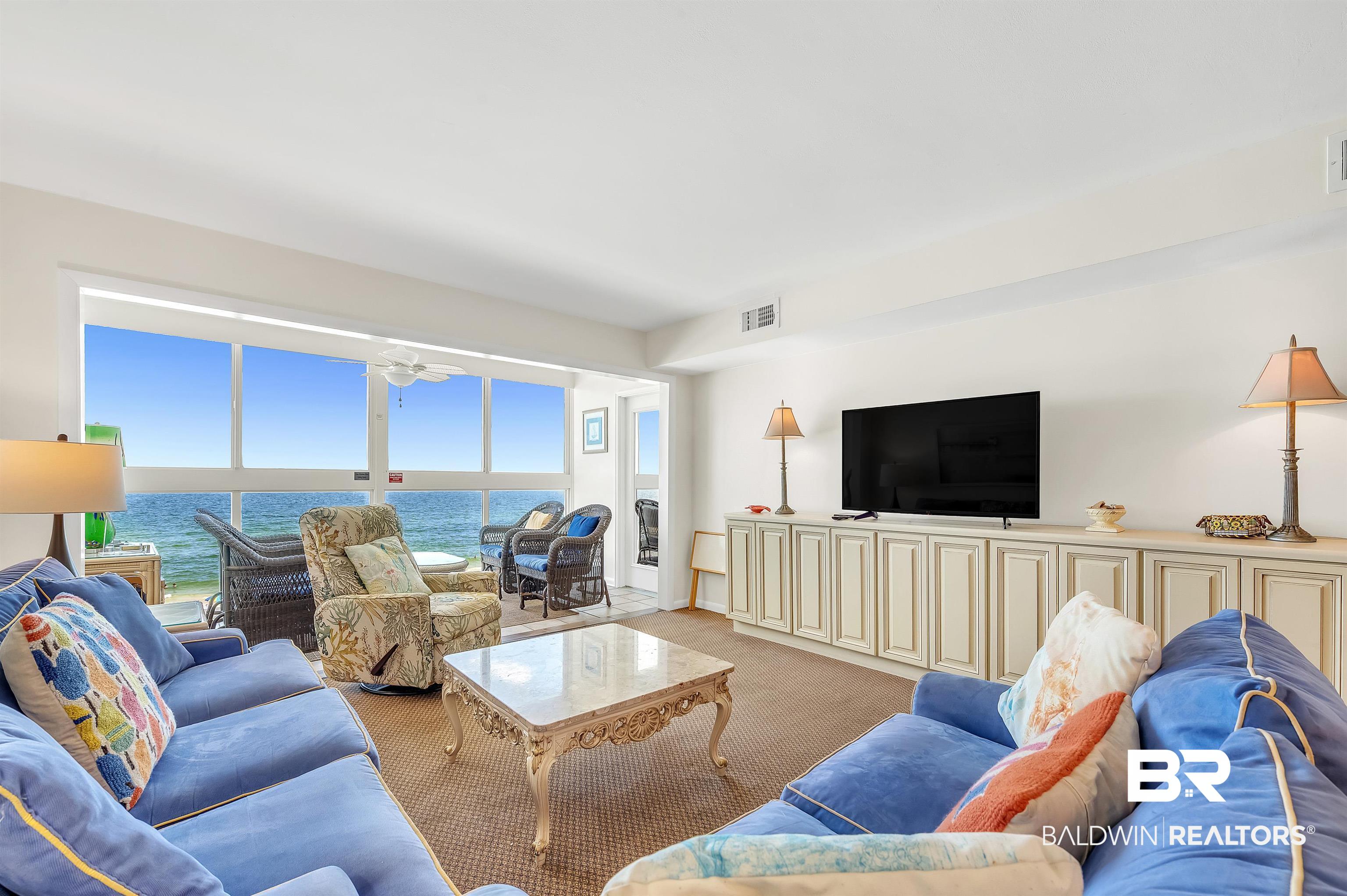 1007 WEST BEACH Boulevard 53