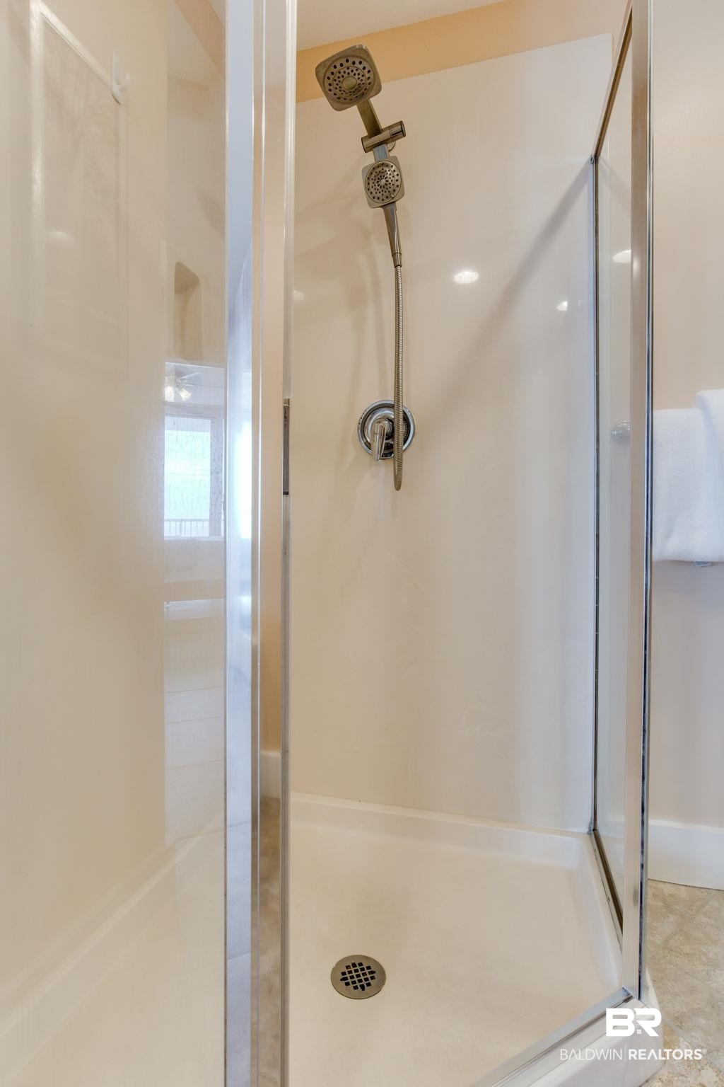 521 W Beach Boulevard 702