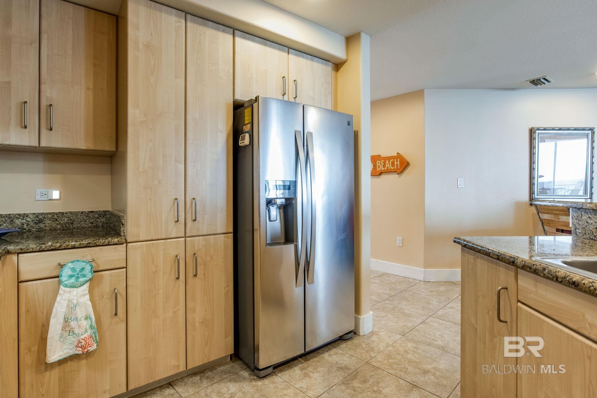 521 W Beach Boulevard 702