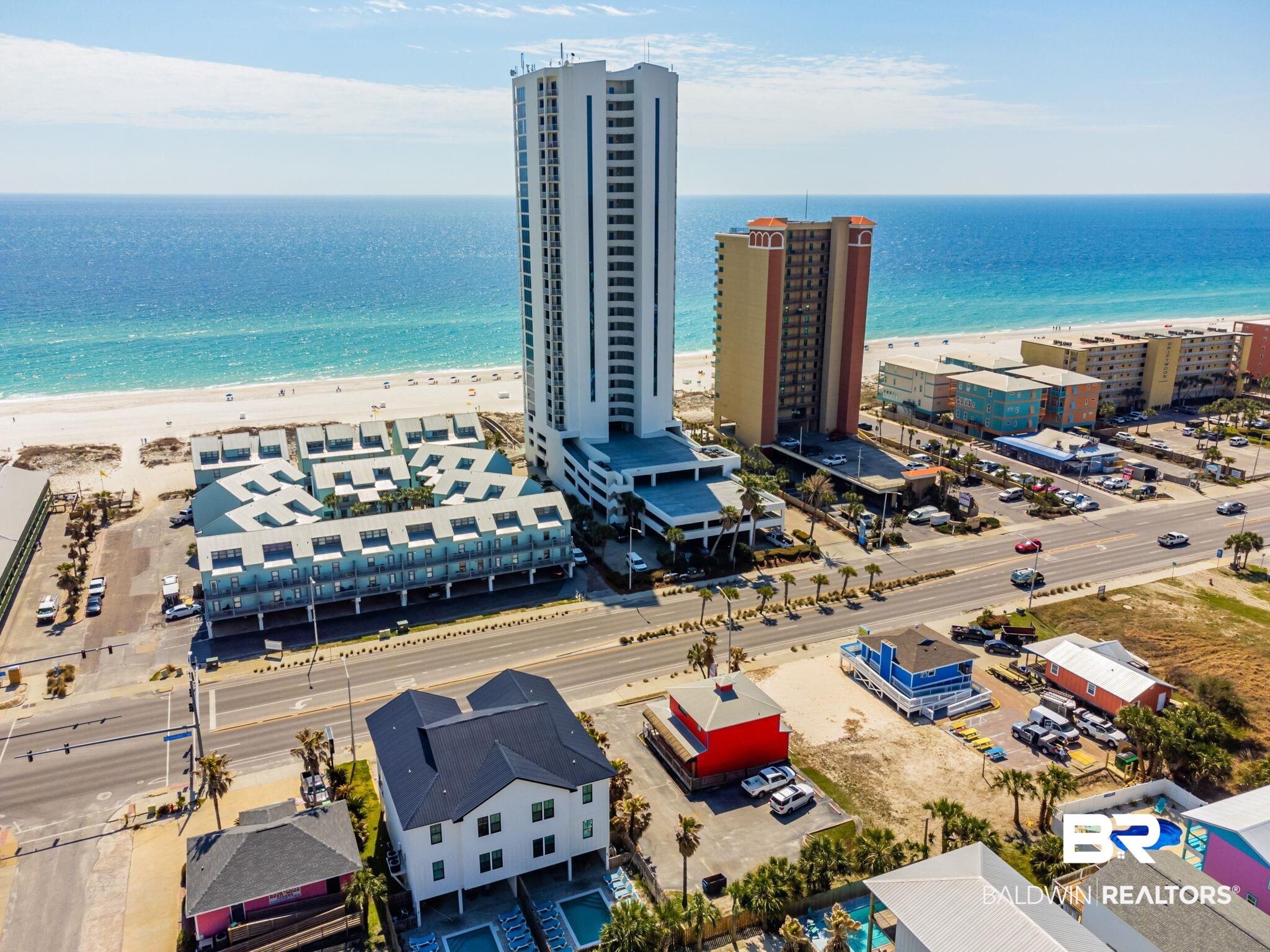 521 W Beach Boulevard 702