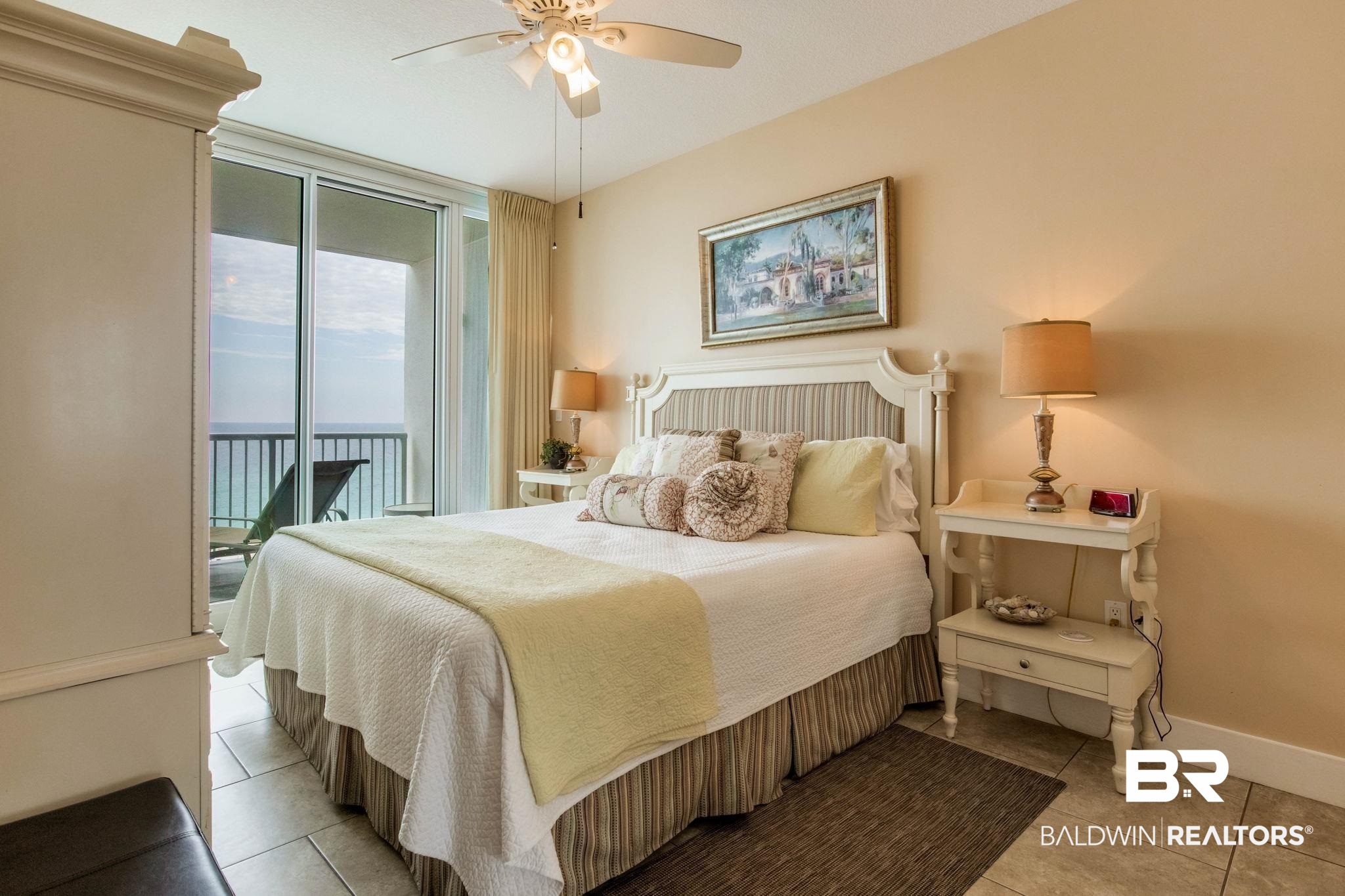 521 W Beach Boulevard 702