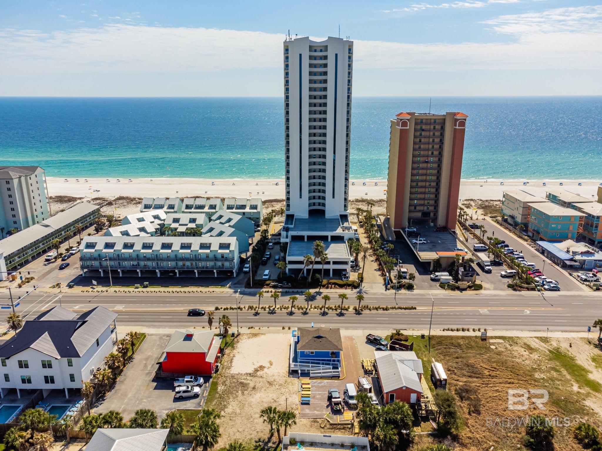 521 W Beach Boulevard 702