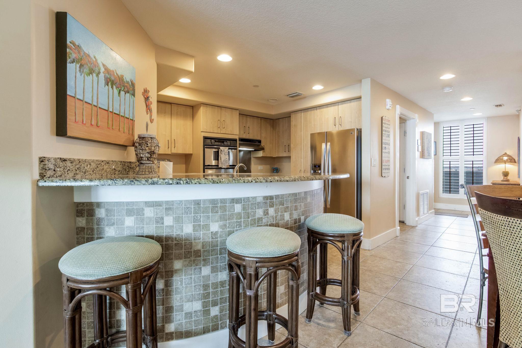 521 W Beach Boulevard 702