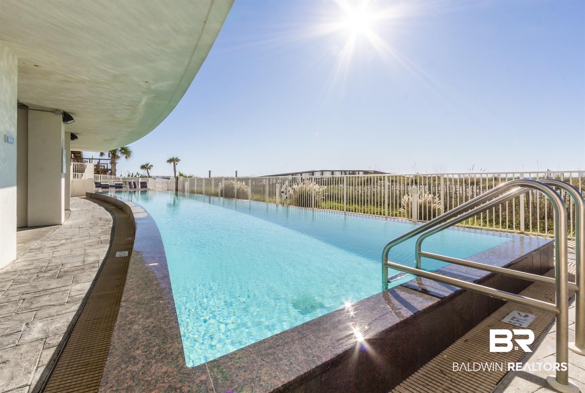 521 W Beach Boulevard 702