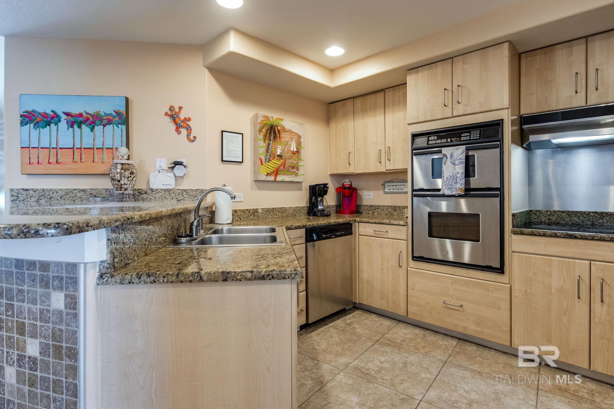 521 W Beach Boulevard 702