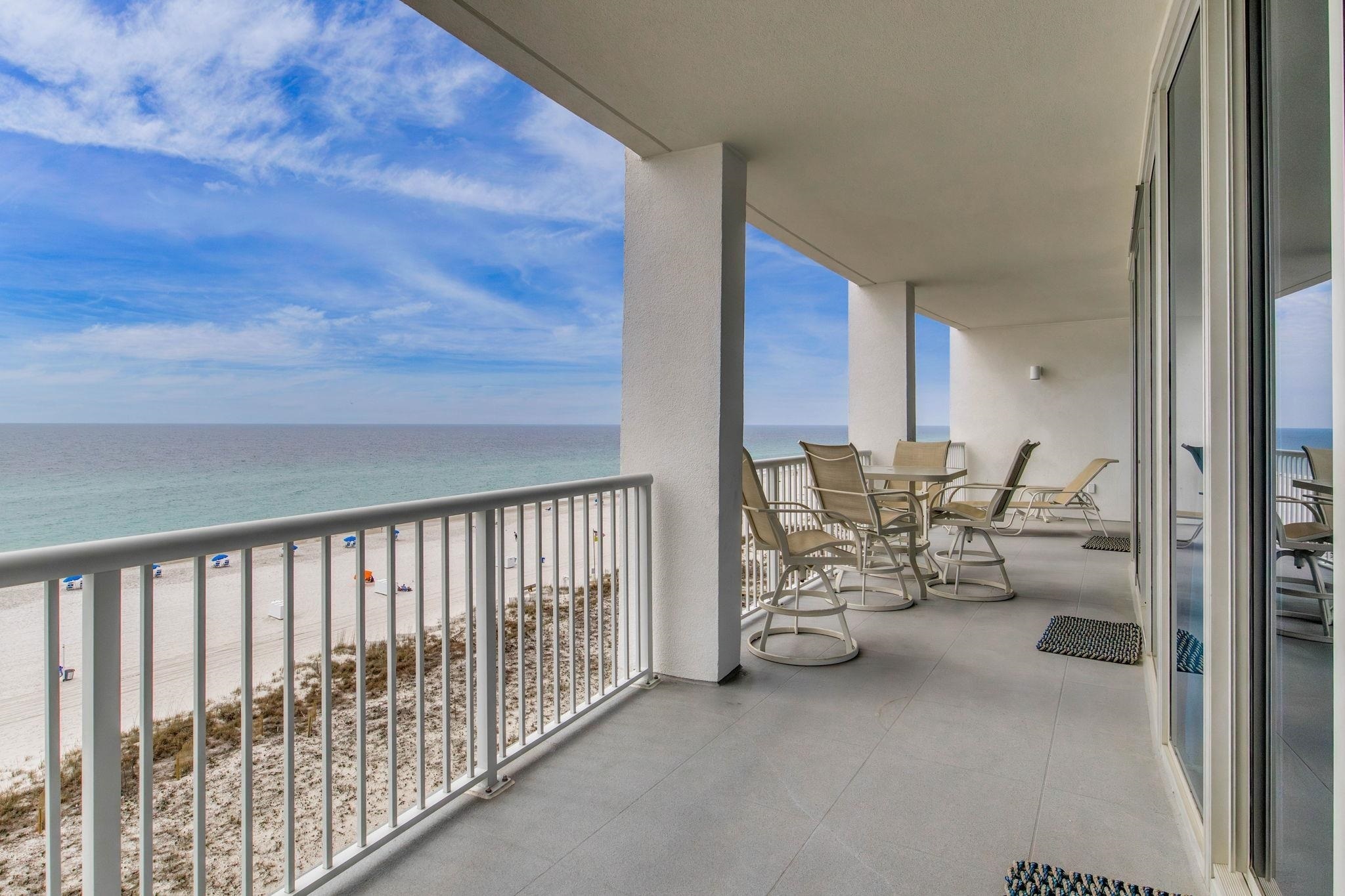 521 W Beach Boulevard 702
