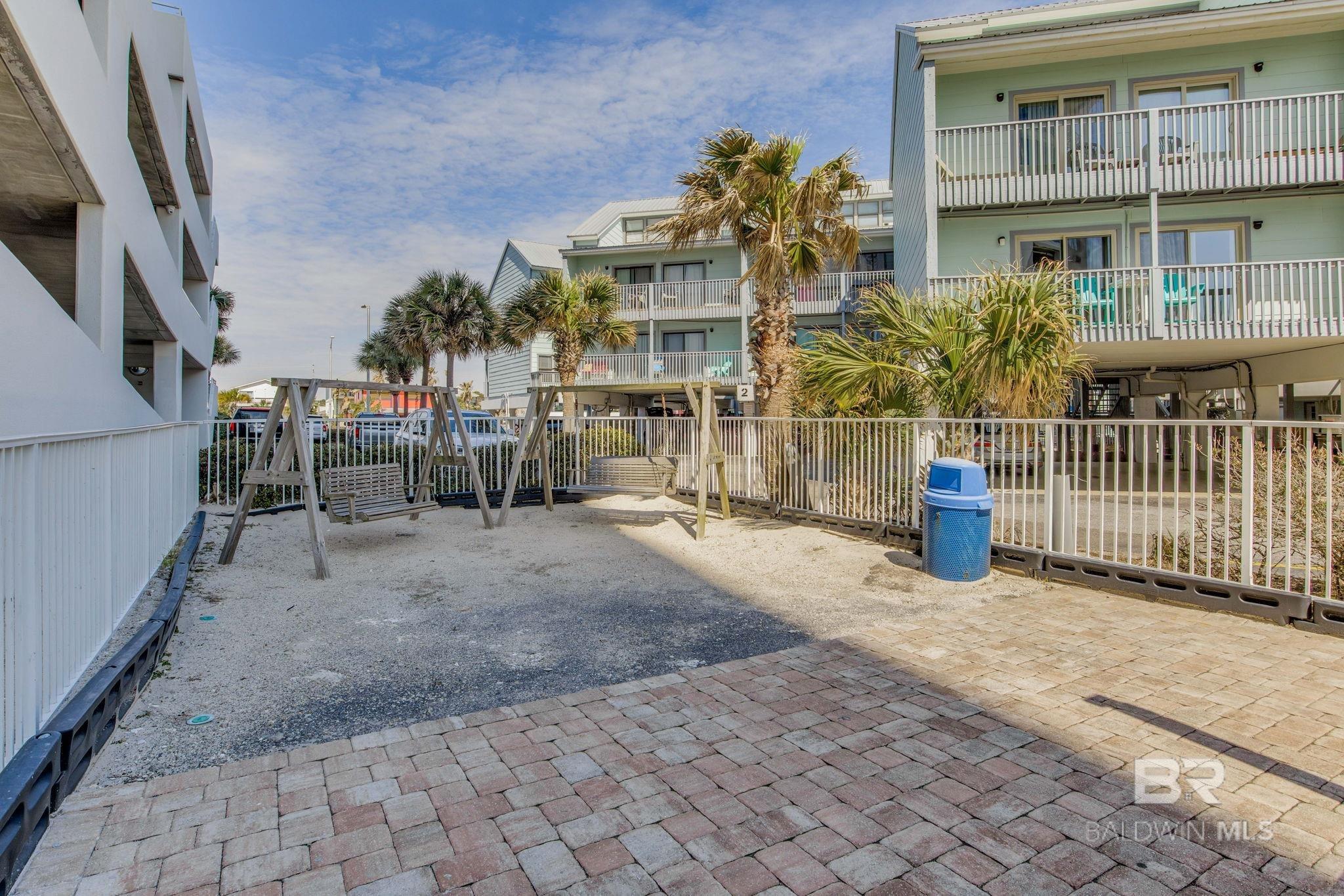 521 W Beach Boulevard 702