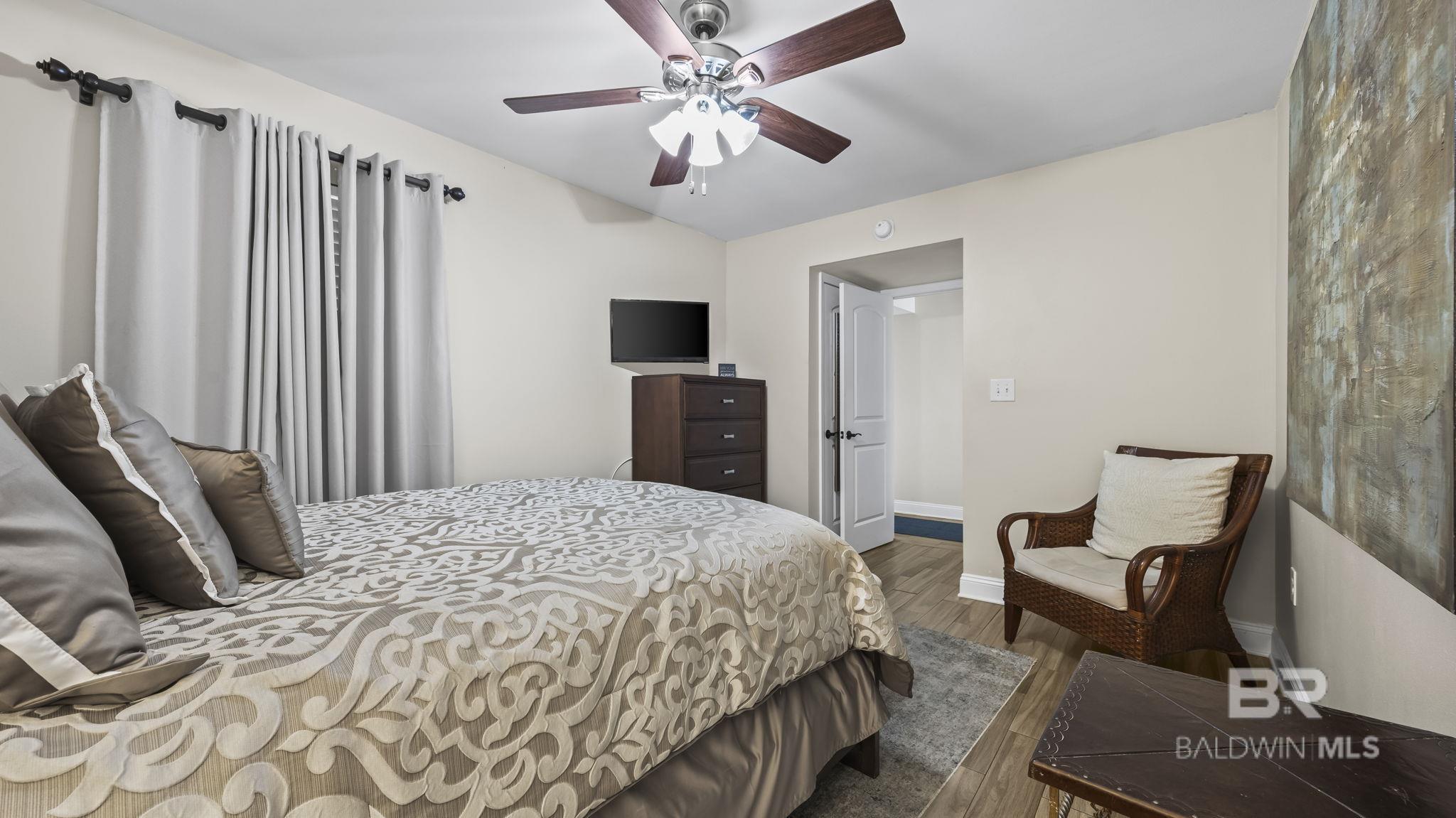 407 W Beach Boulevard 373