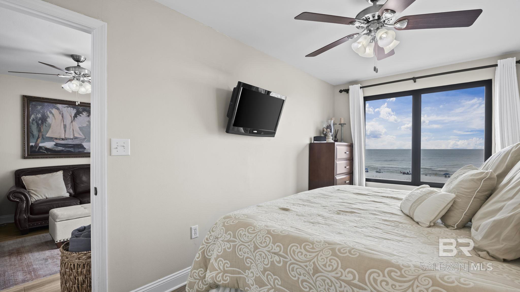407 W Beach Boulevard 373