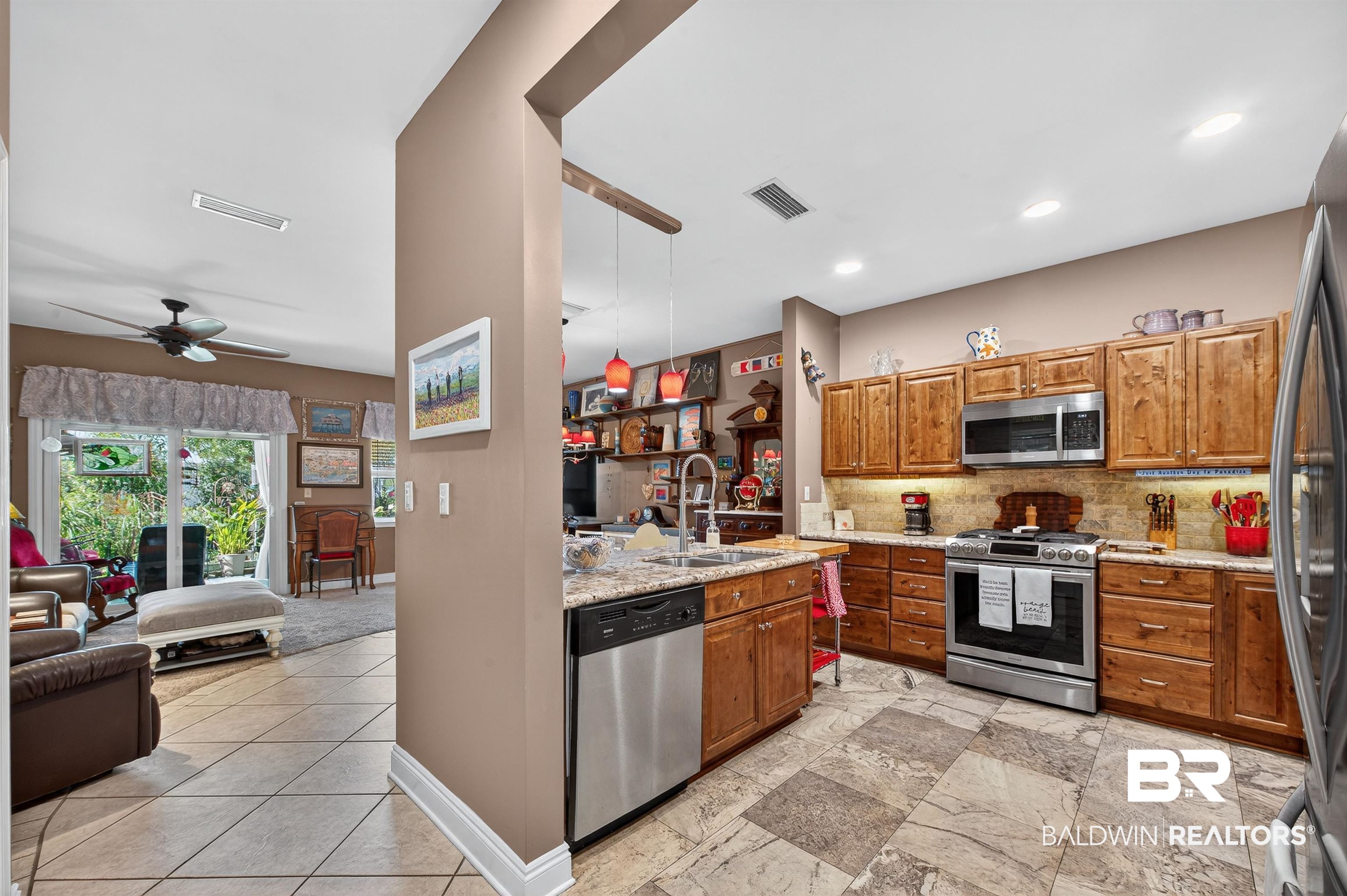 4615 Nancy Lane 7