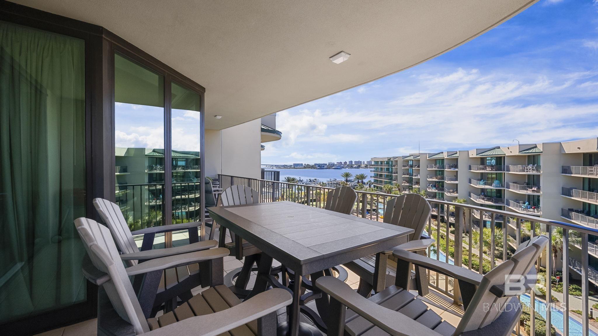 27580 E Canal Road 1526