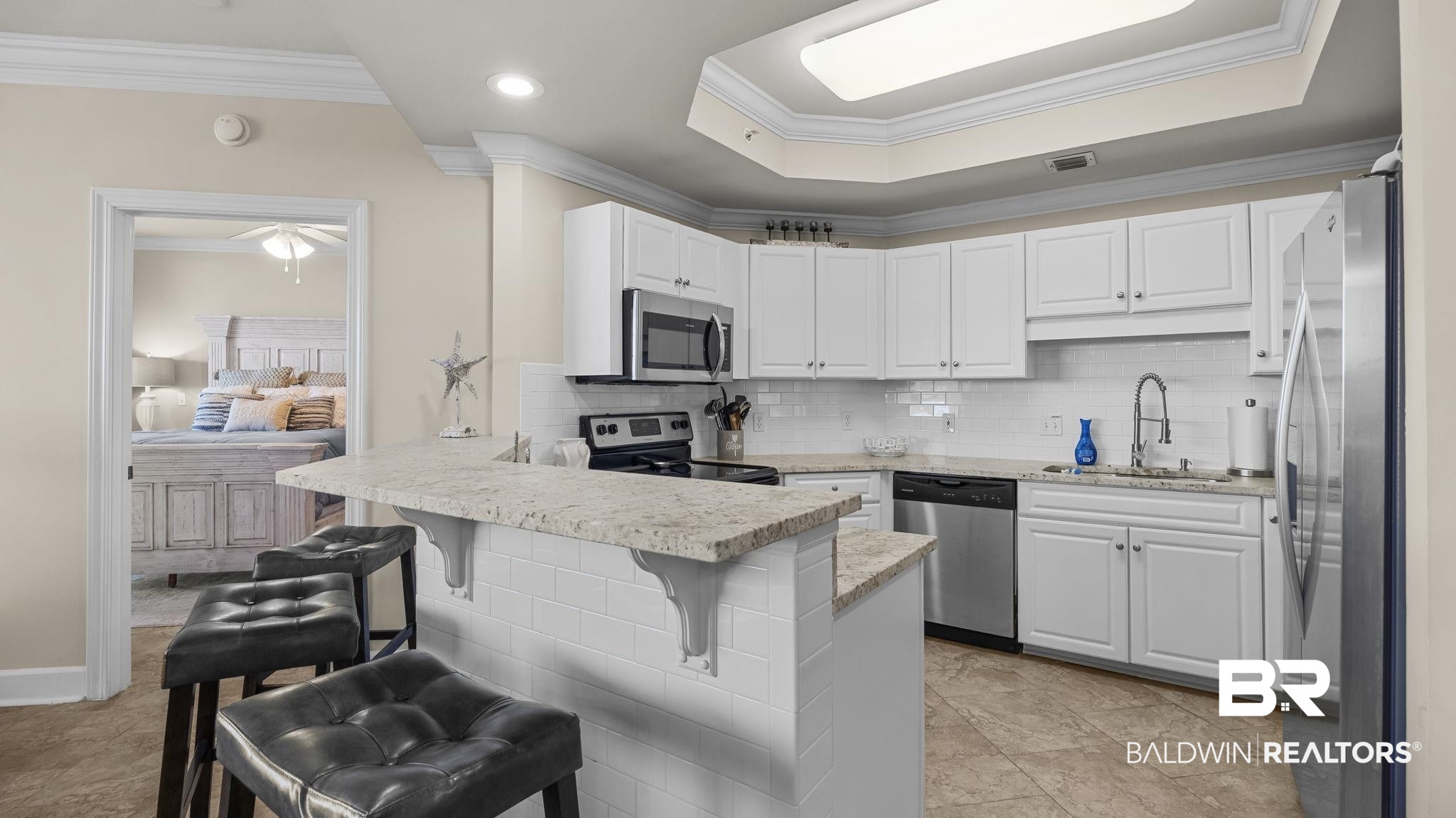 27580 E Canal Road 1526