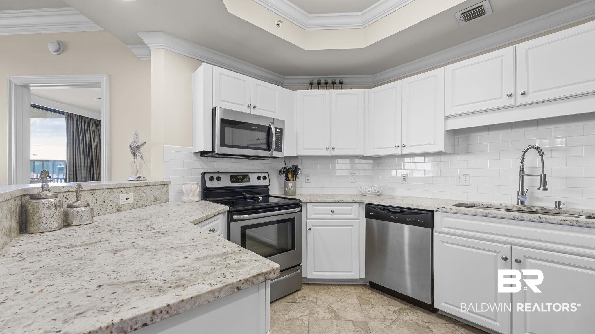 27580 E Canal Road 1526
