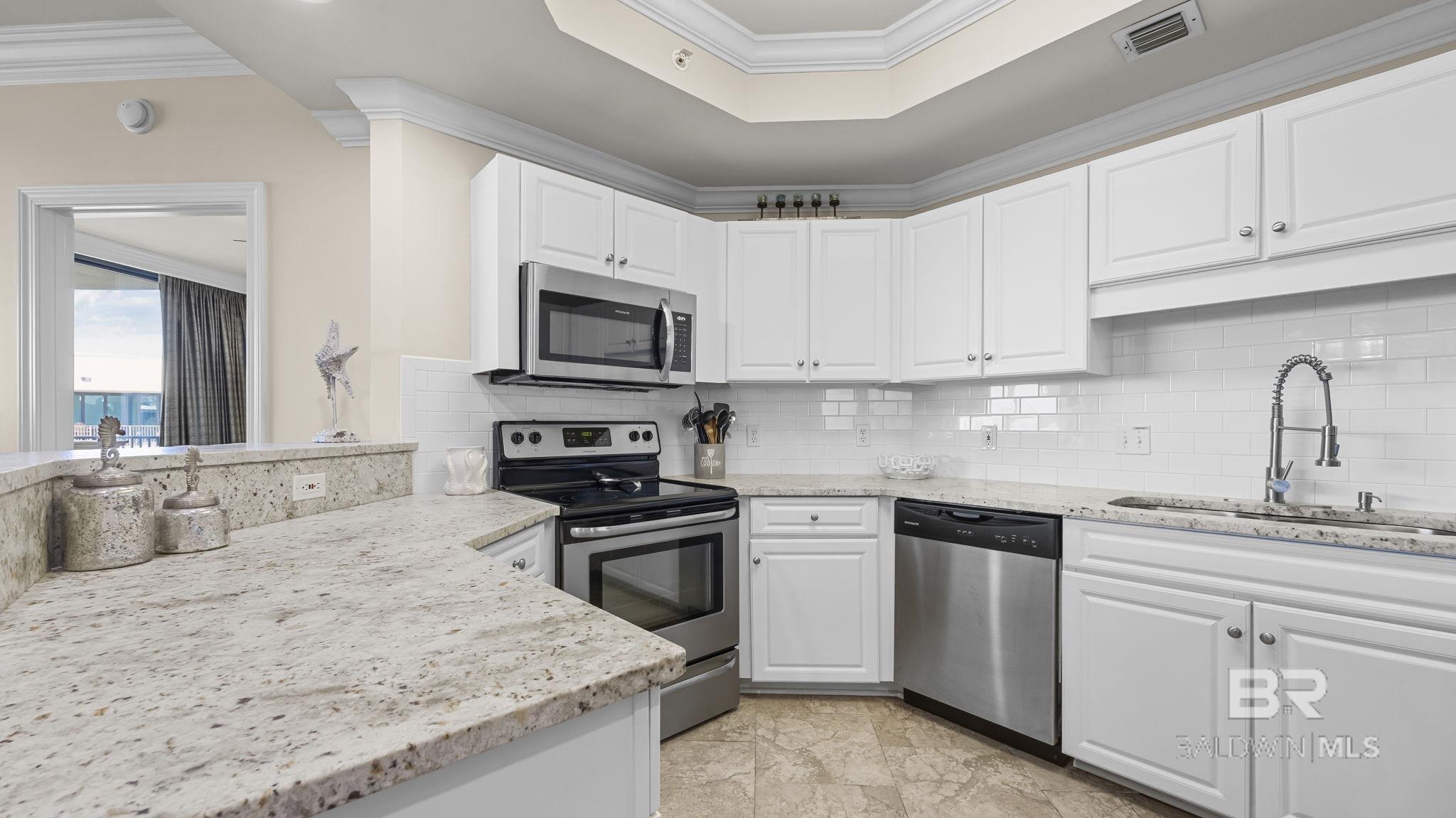 27580 E Canal Road 1526