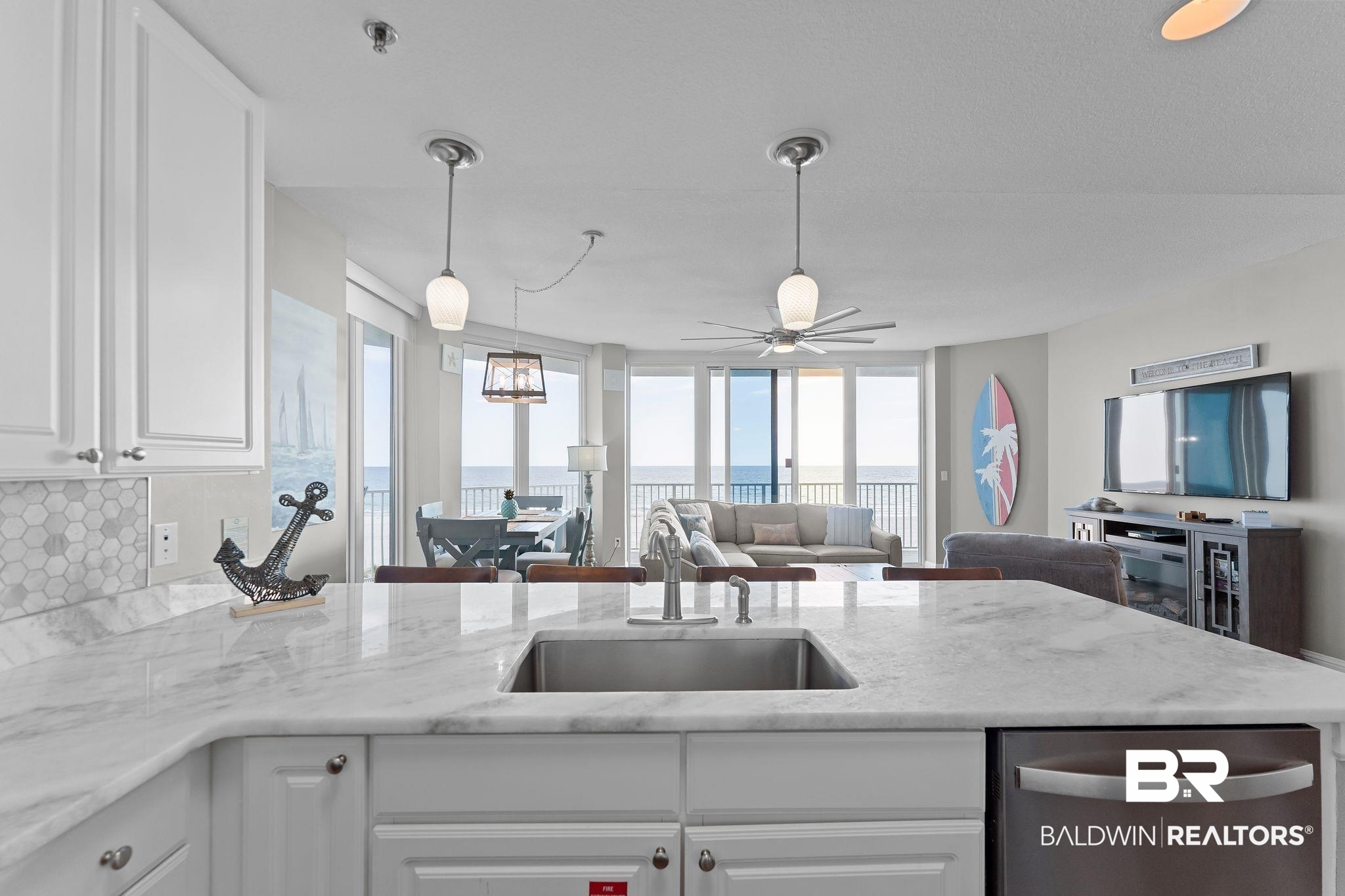 455 E Beach Boulevard 201