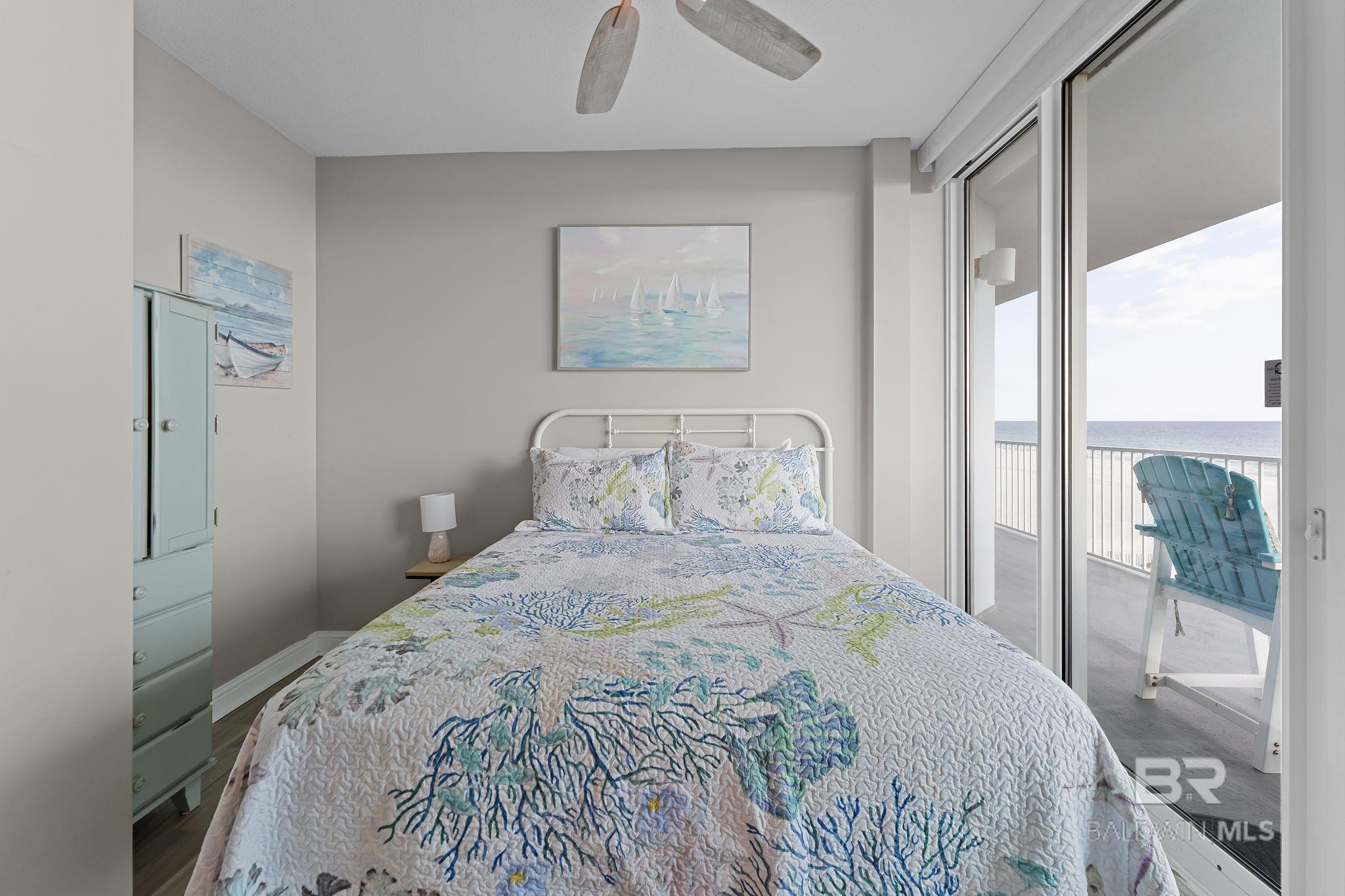 455 E Beach Boulevard 201