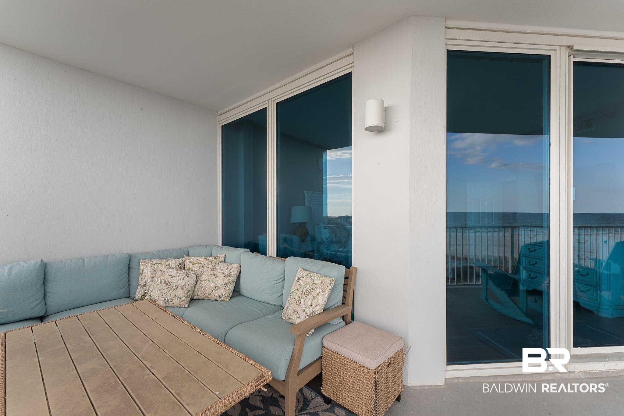 455 E Beach Boulevard 201