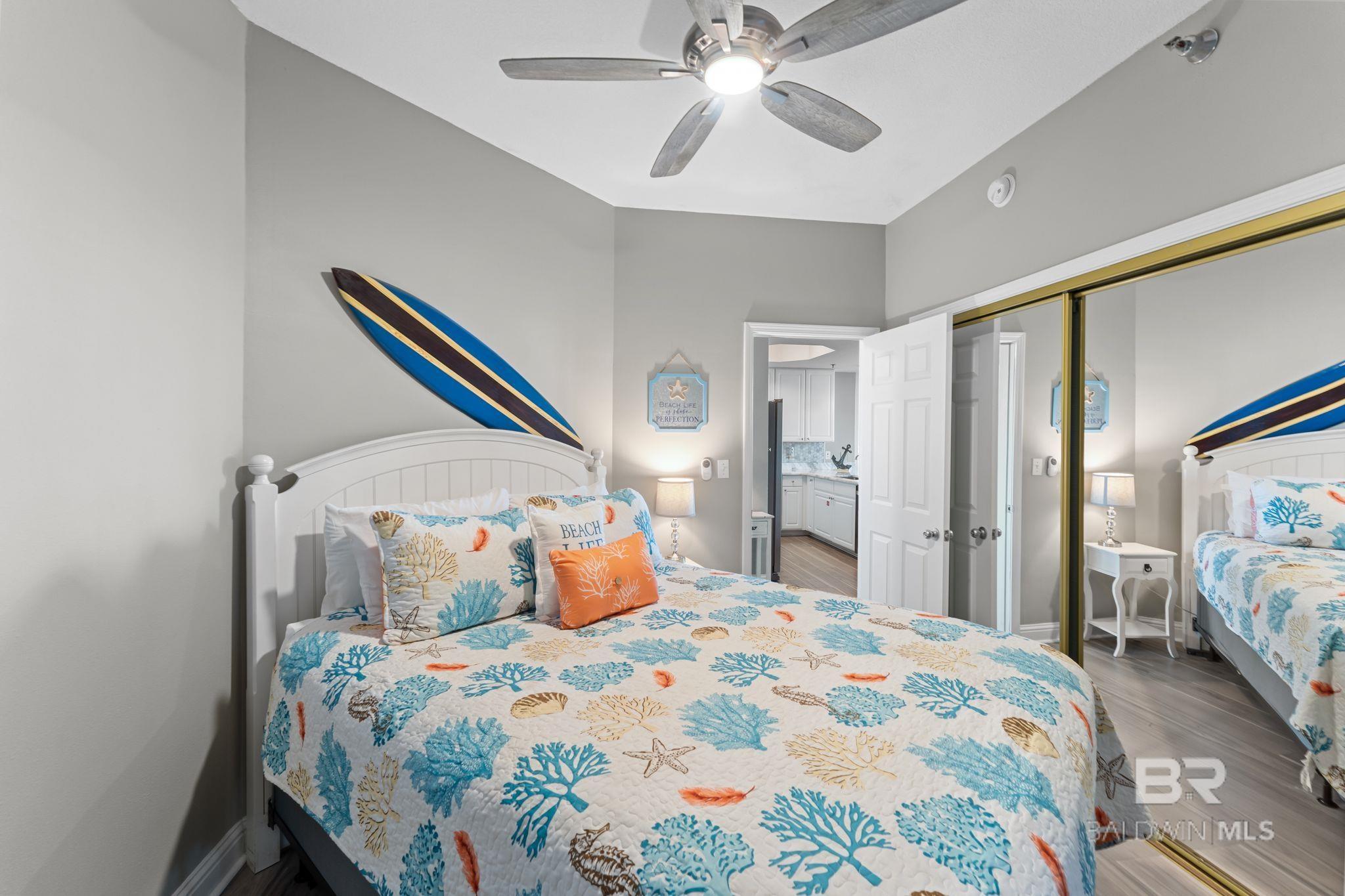 455 E Beach Boulevard 201