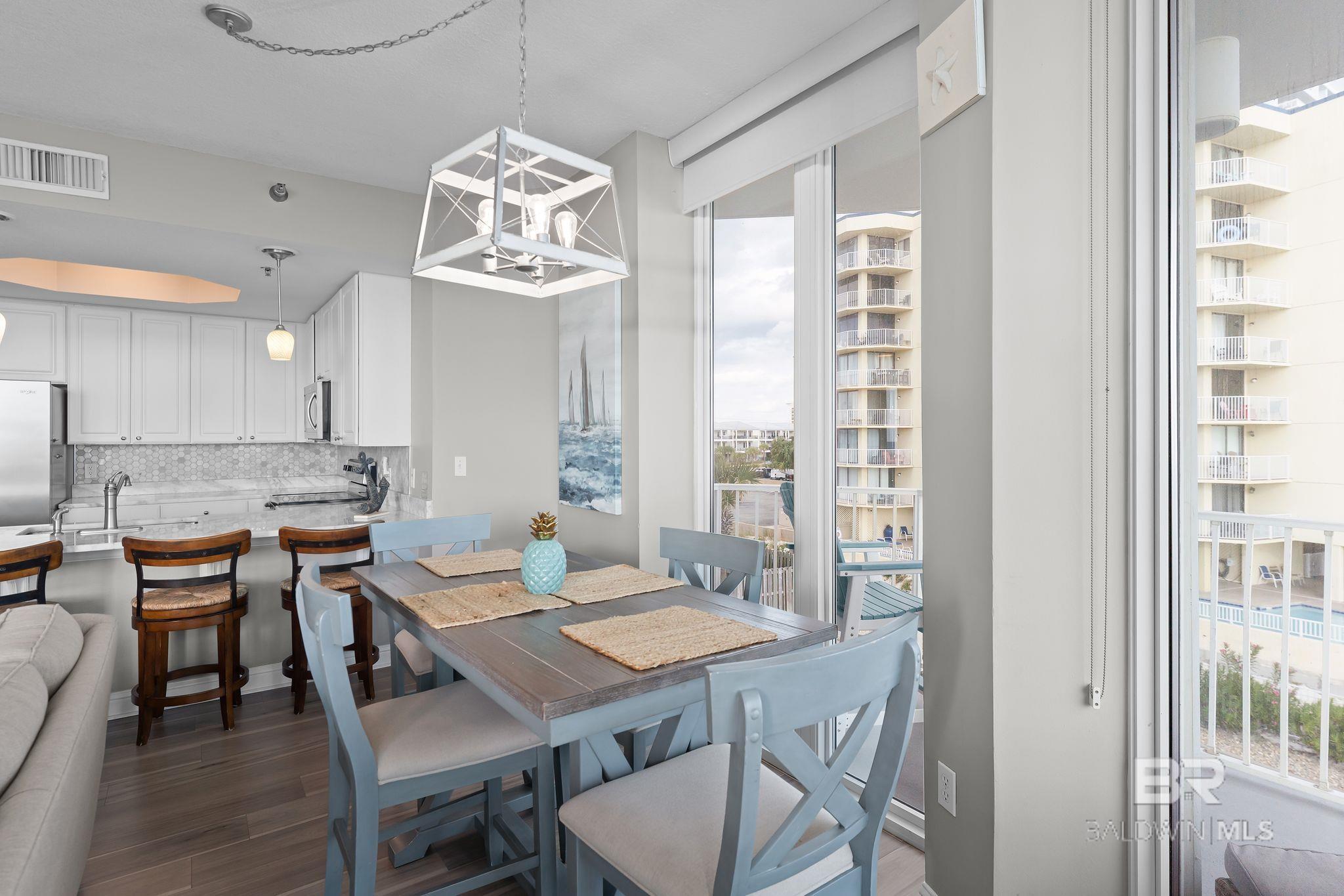 455 E Beach Boulevard 201