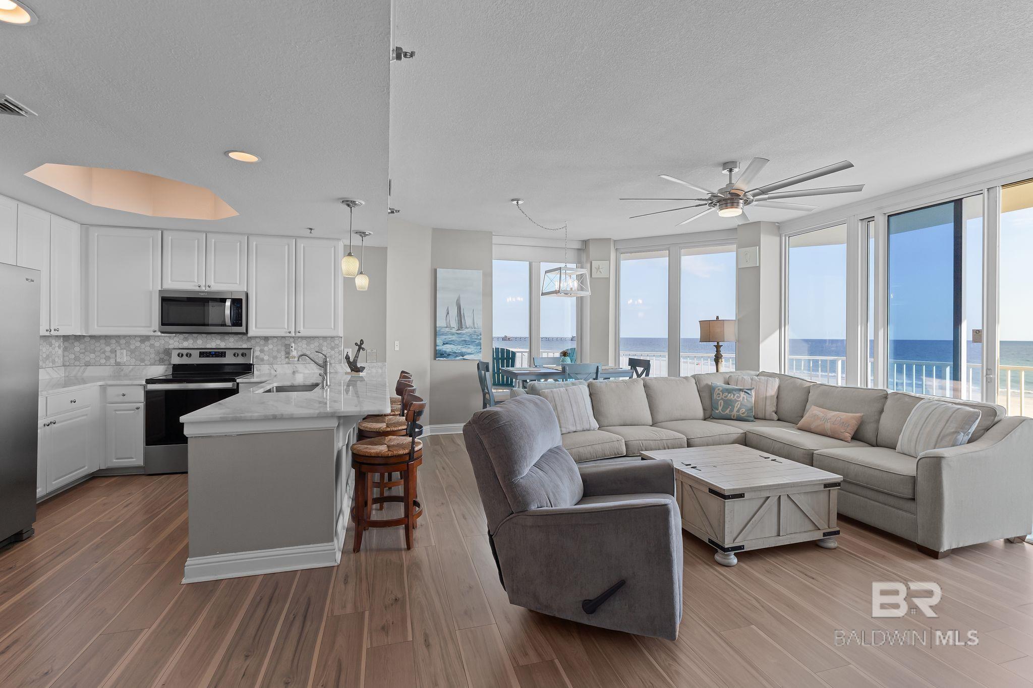 455 E Beach Boulevard 201