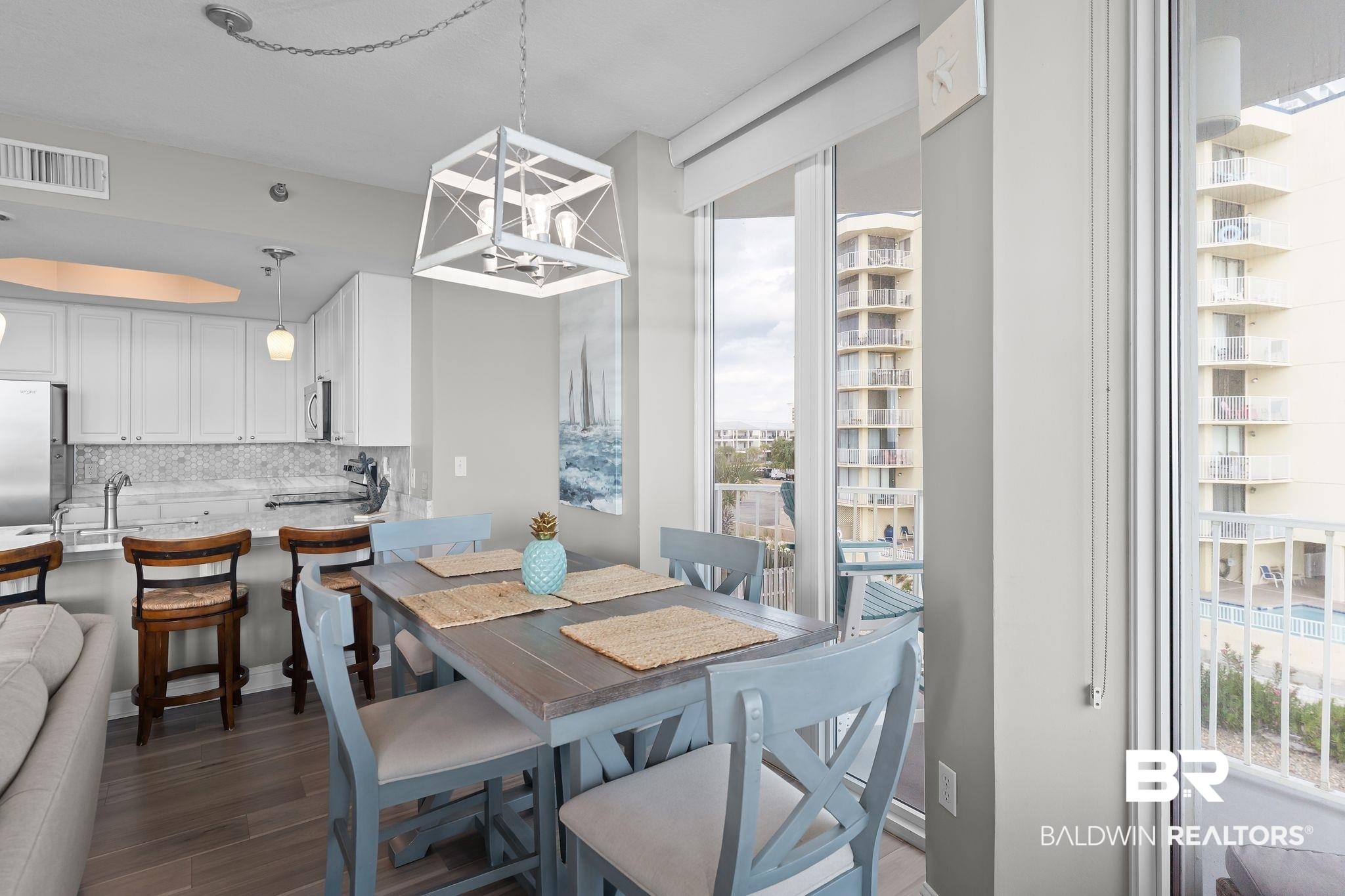 455 E Beach Boulevard 201