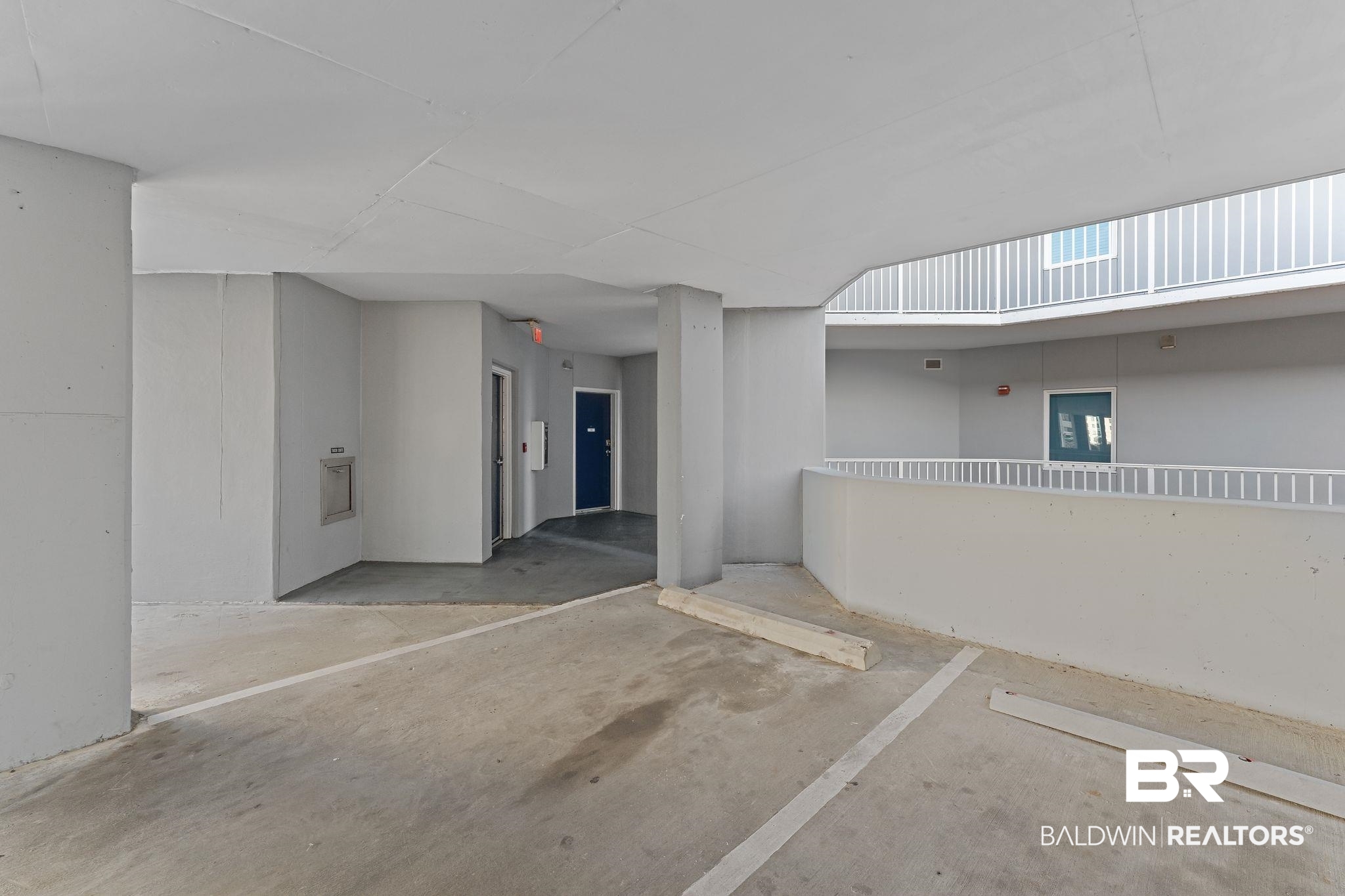 455 E Beach Boulevard 201