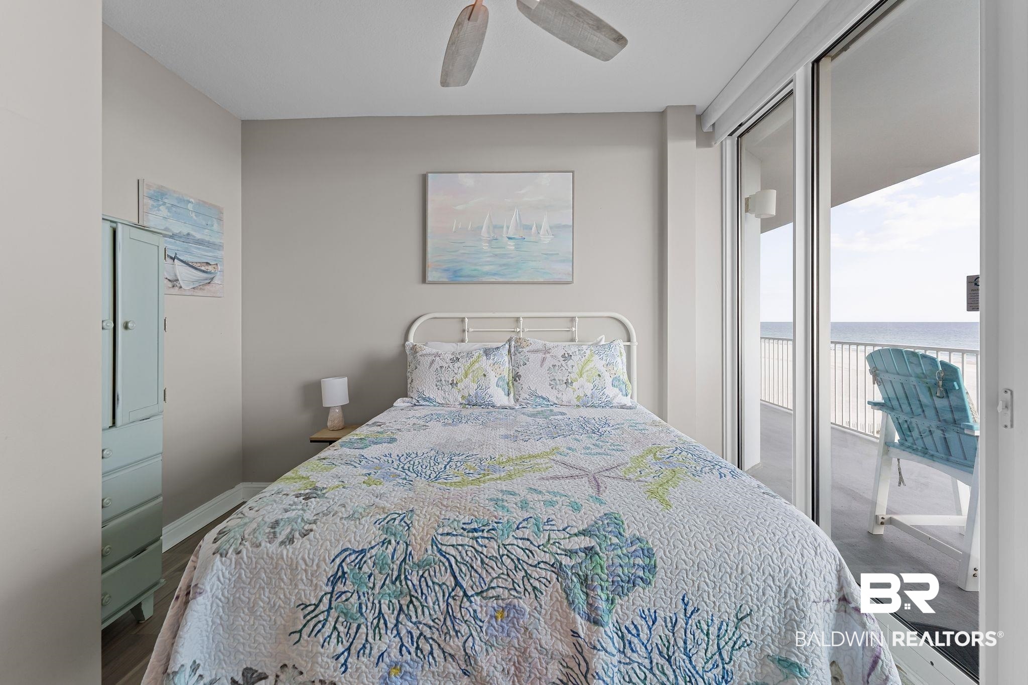 455 E Beach Boulevard 201