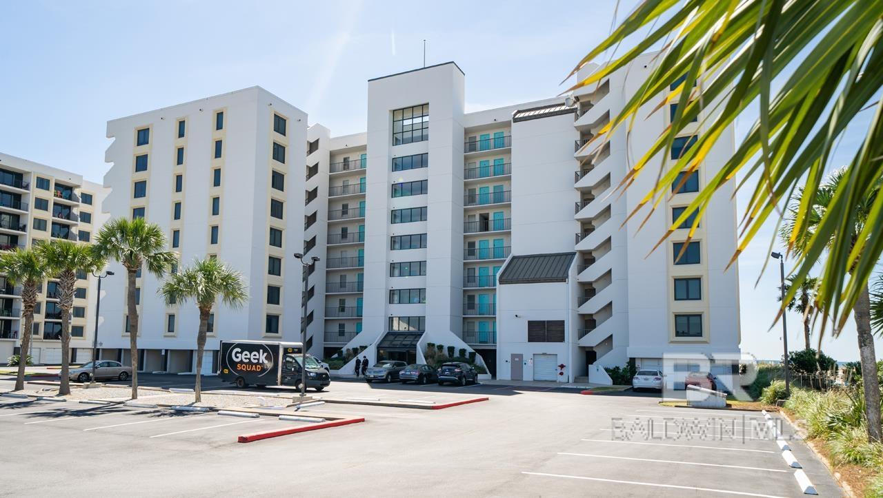 407 W Beach Boulevard 879