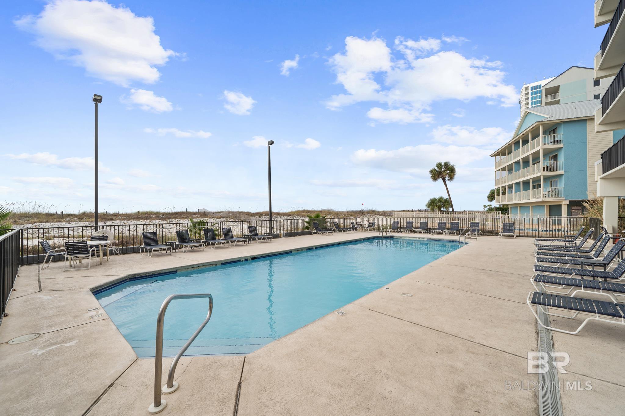 407 W Beach Boulevard 879