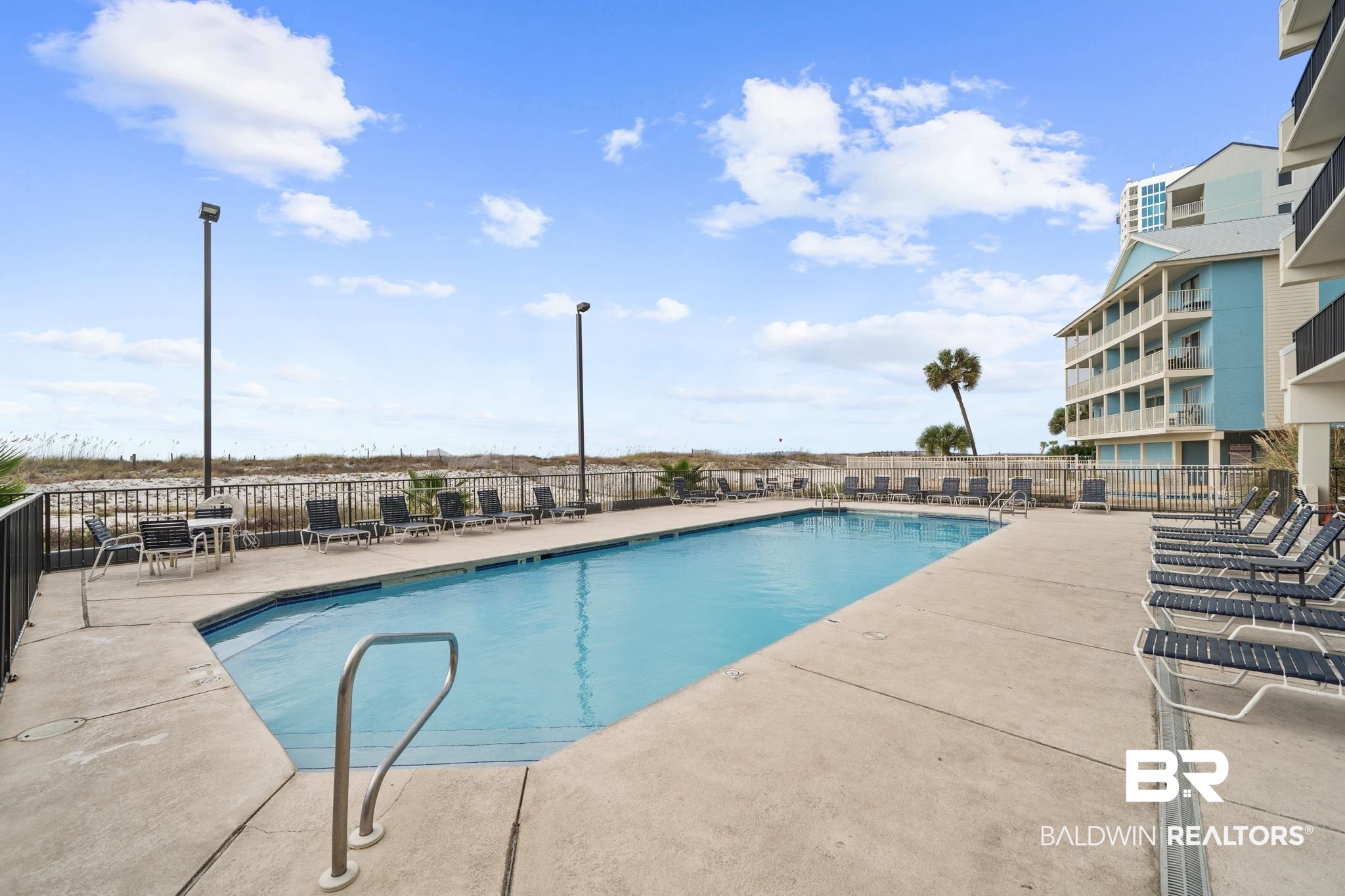 407 W Beach Boulevard 879