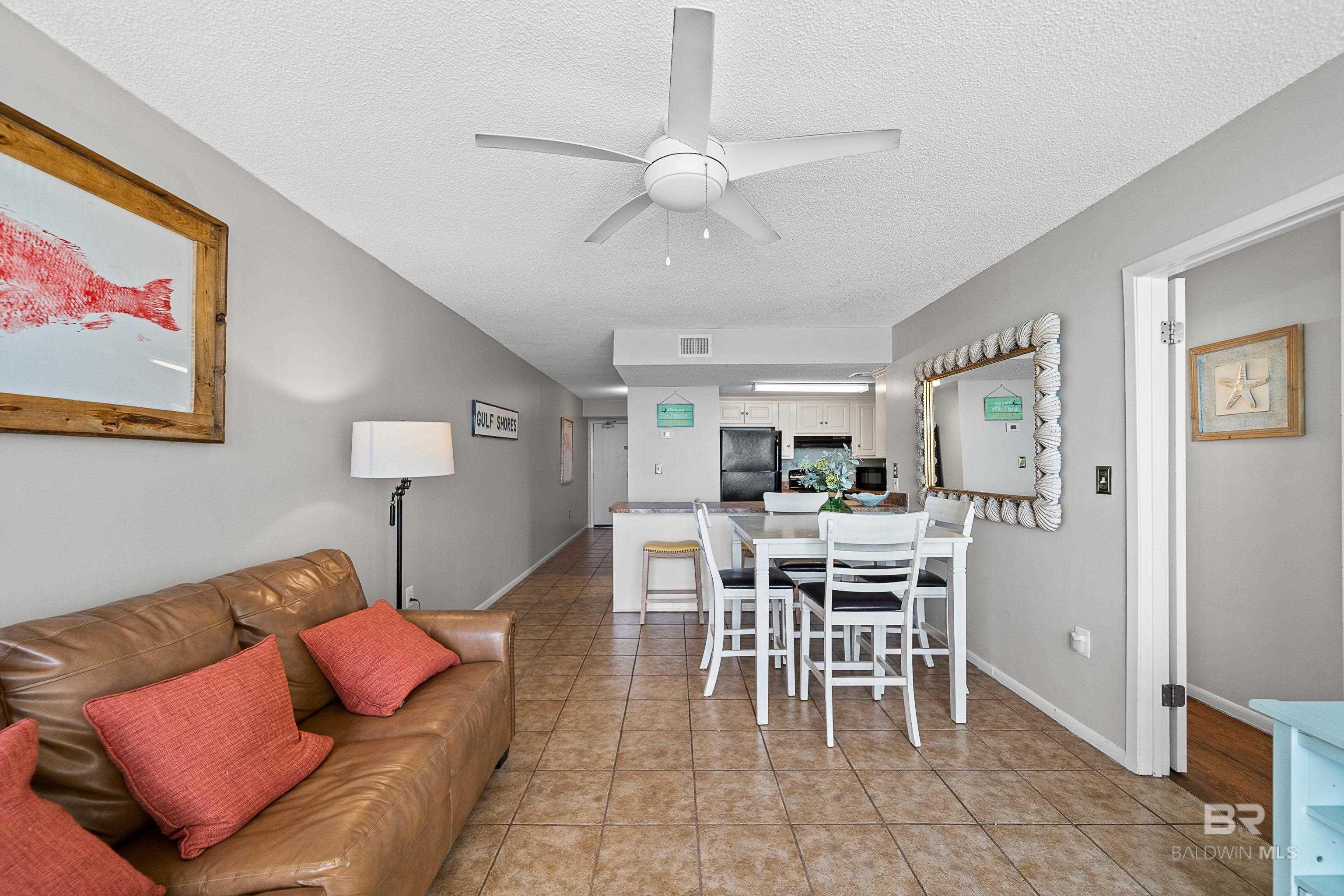 407 W Beach Boulevard 879