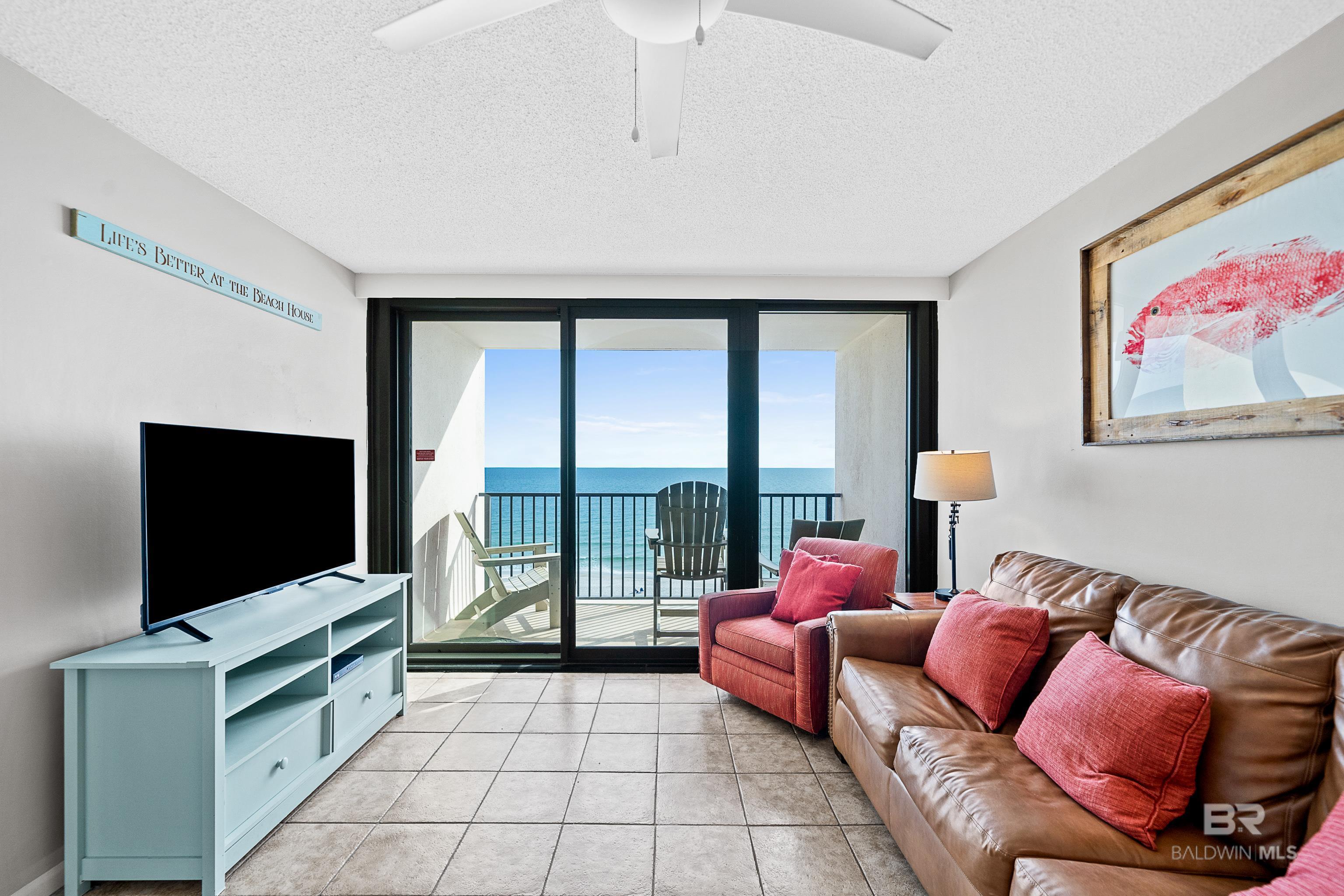 407 W Beach Boulevard 879